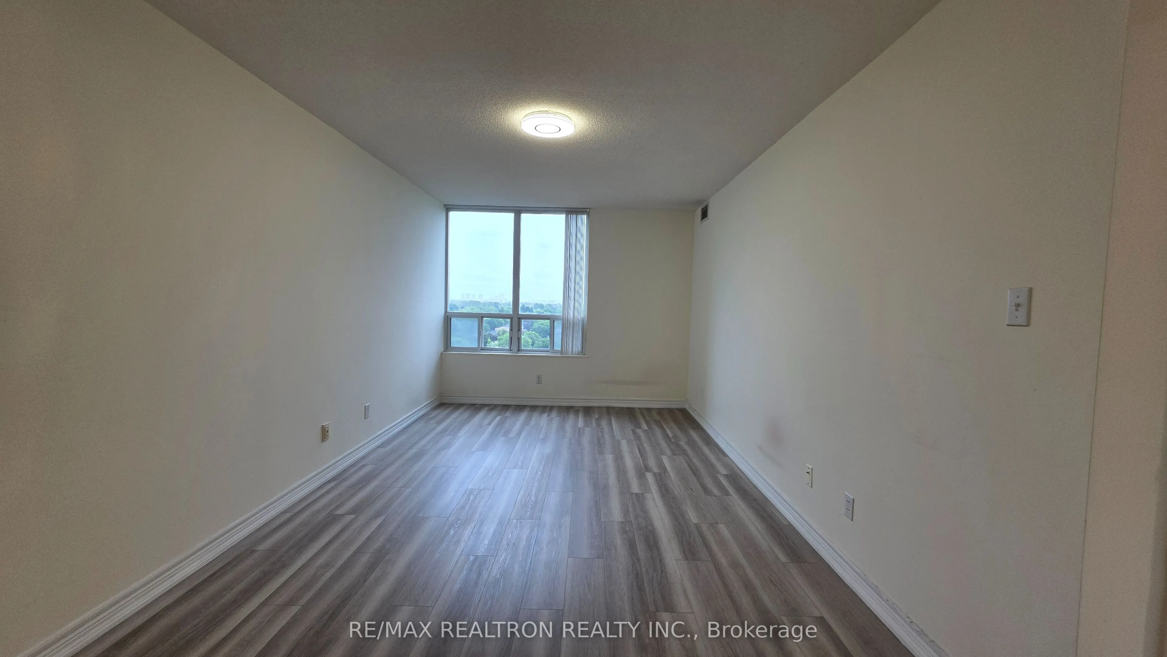 28 Empress Avenue, #1708