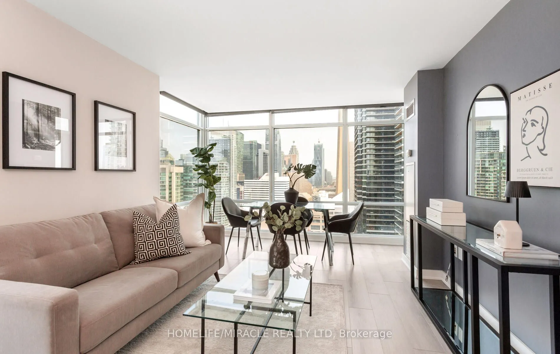 25 Telegram Mews, #3002