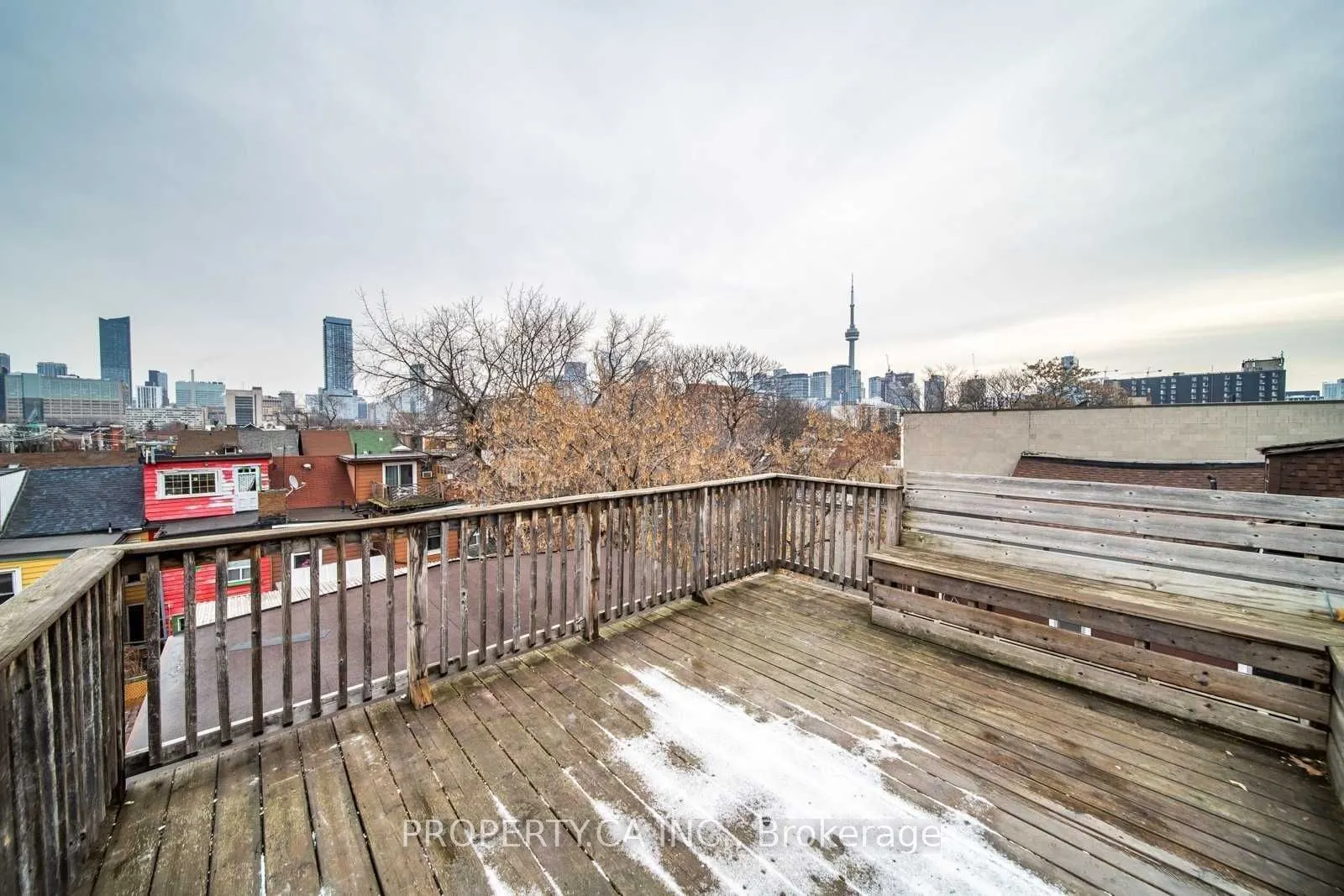 193 Augusta Avenue, #4