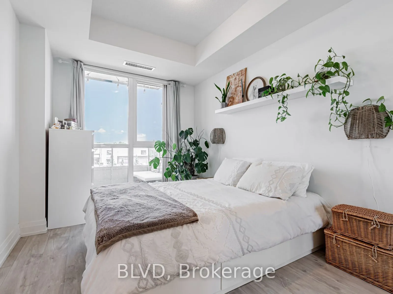 591 Sheppard Avenue E, #528