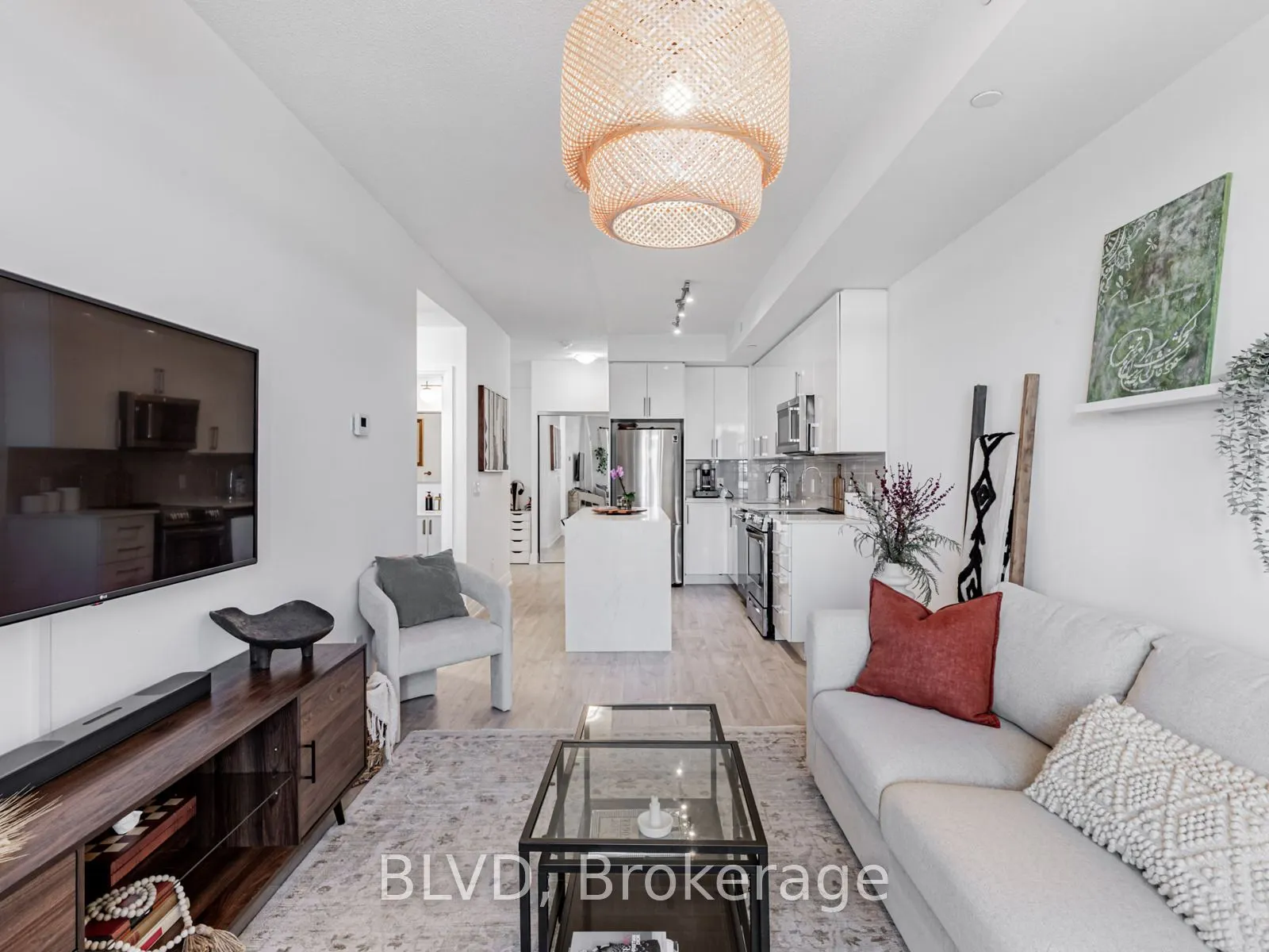 591 Sheppard Avenue E, #528