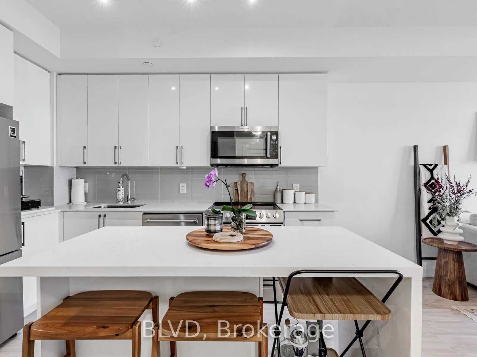 591 Sheppard Avenue E, #528
