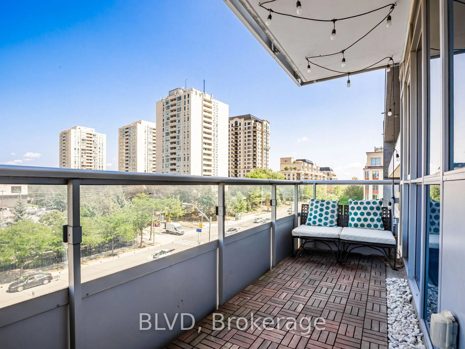 591 Sheppard Avenue E, #528