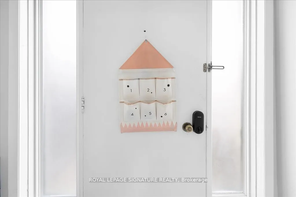 2 Liszt Gate, #11