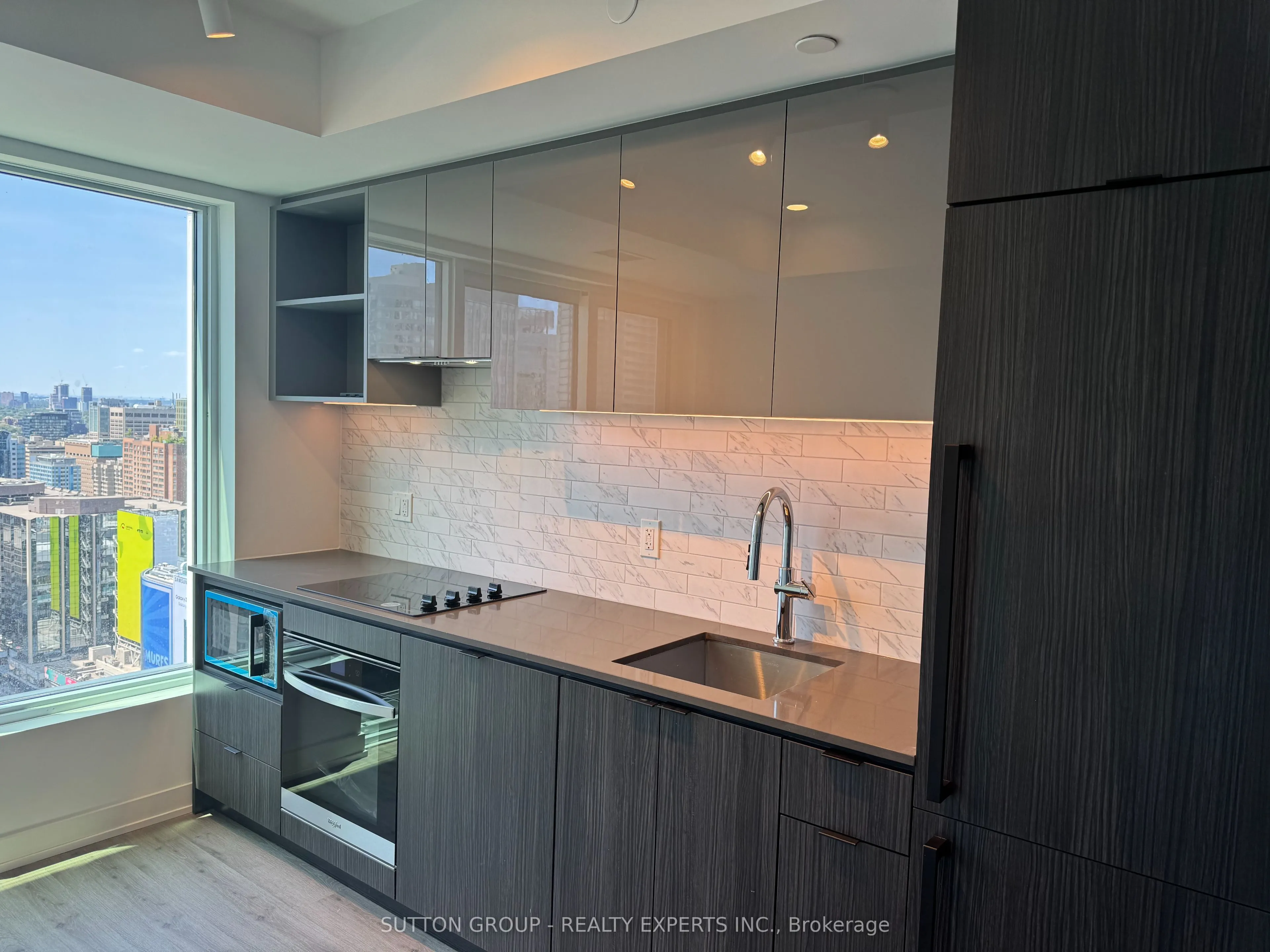 252 Church Street, #3602