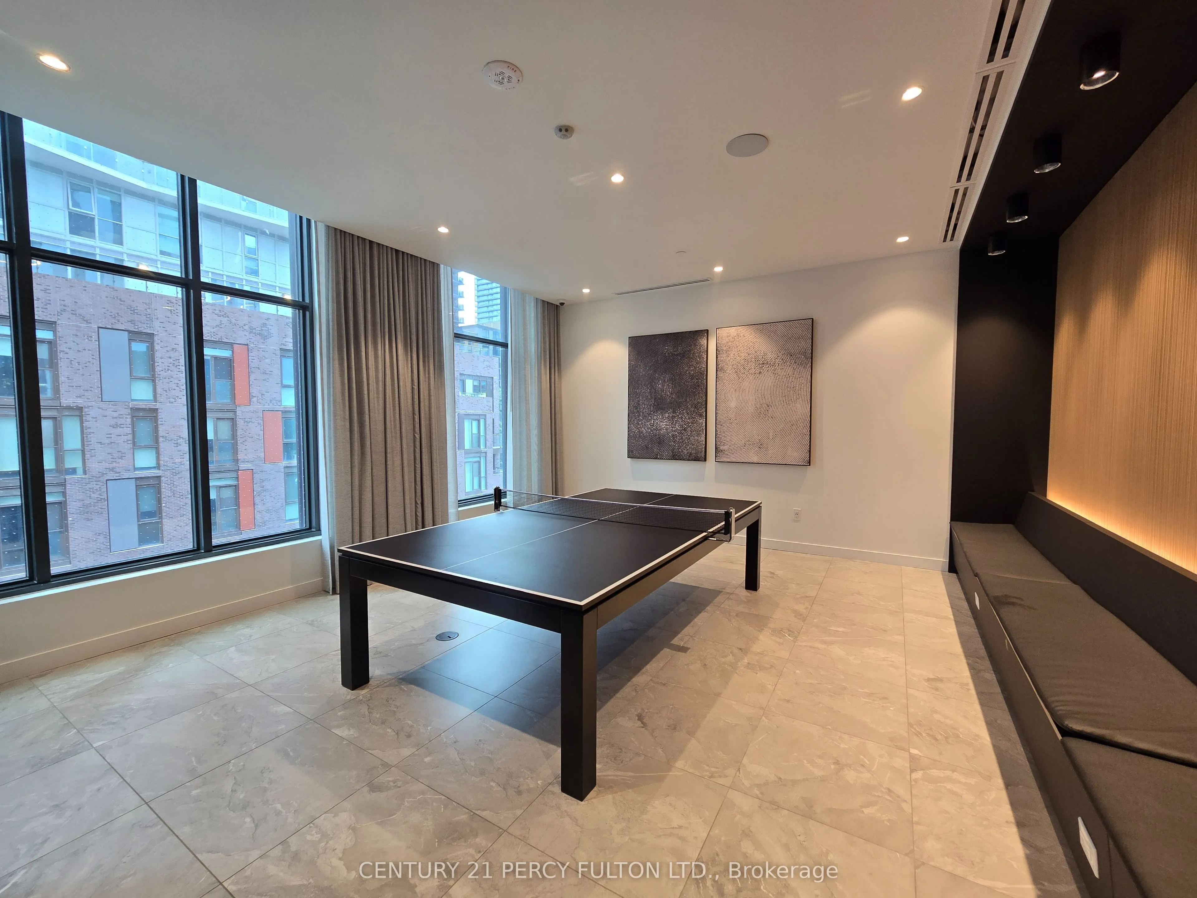 252 Church Street, #PH11