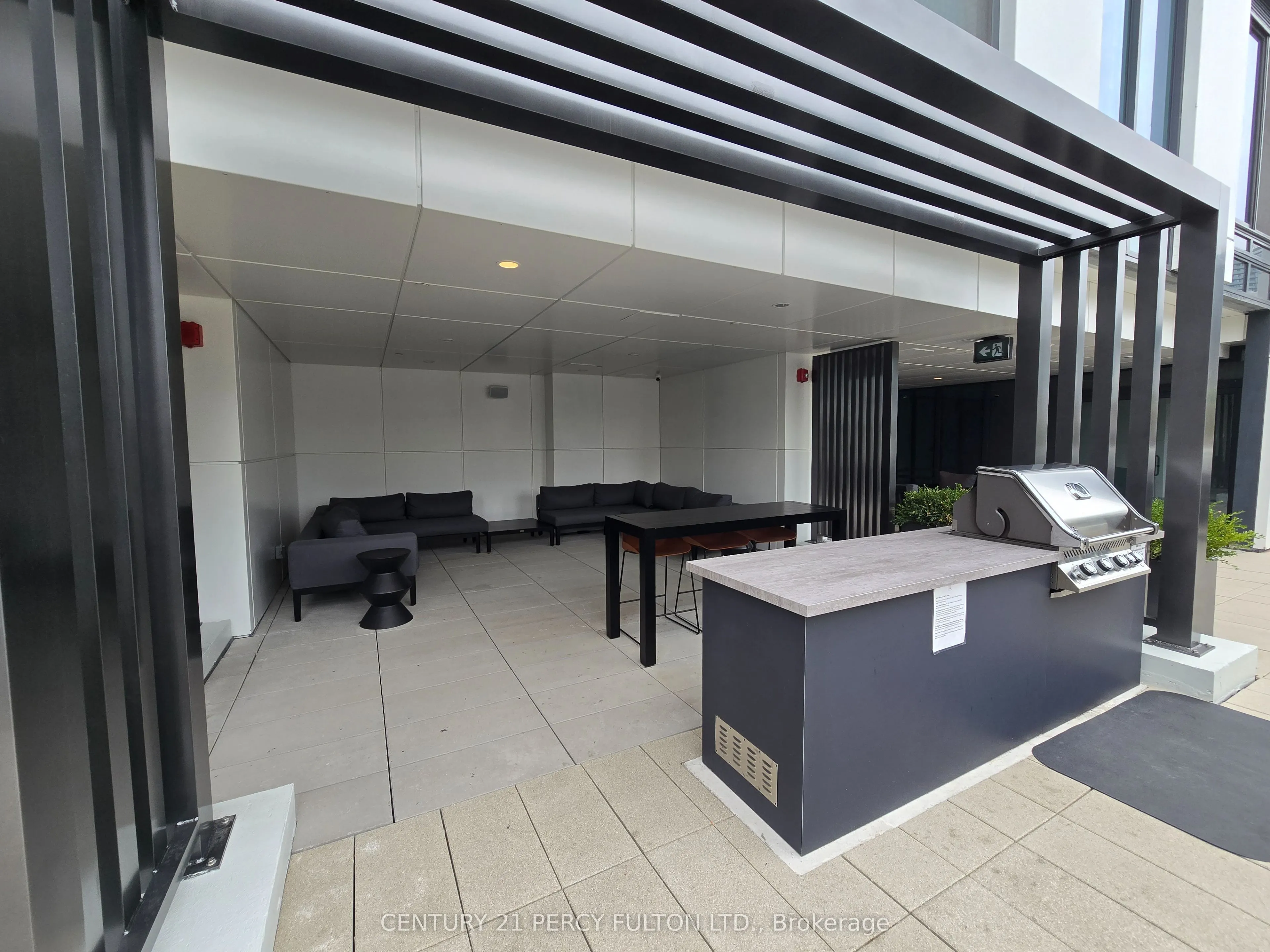 252 Church Street, #PH11