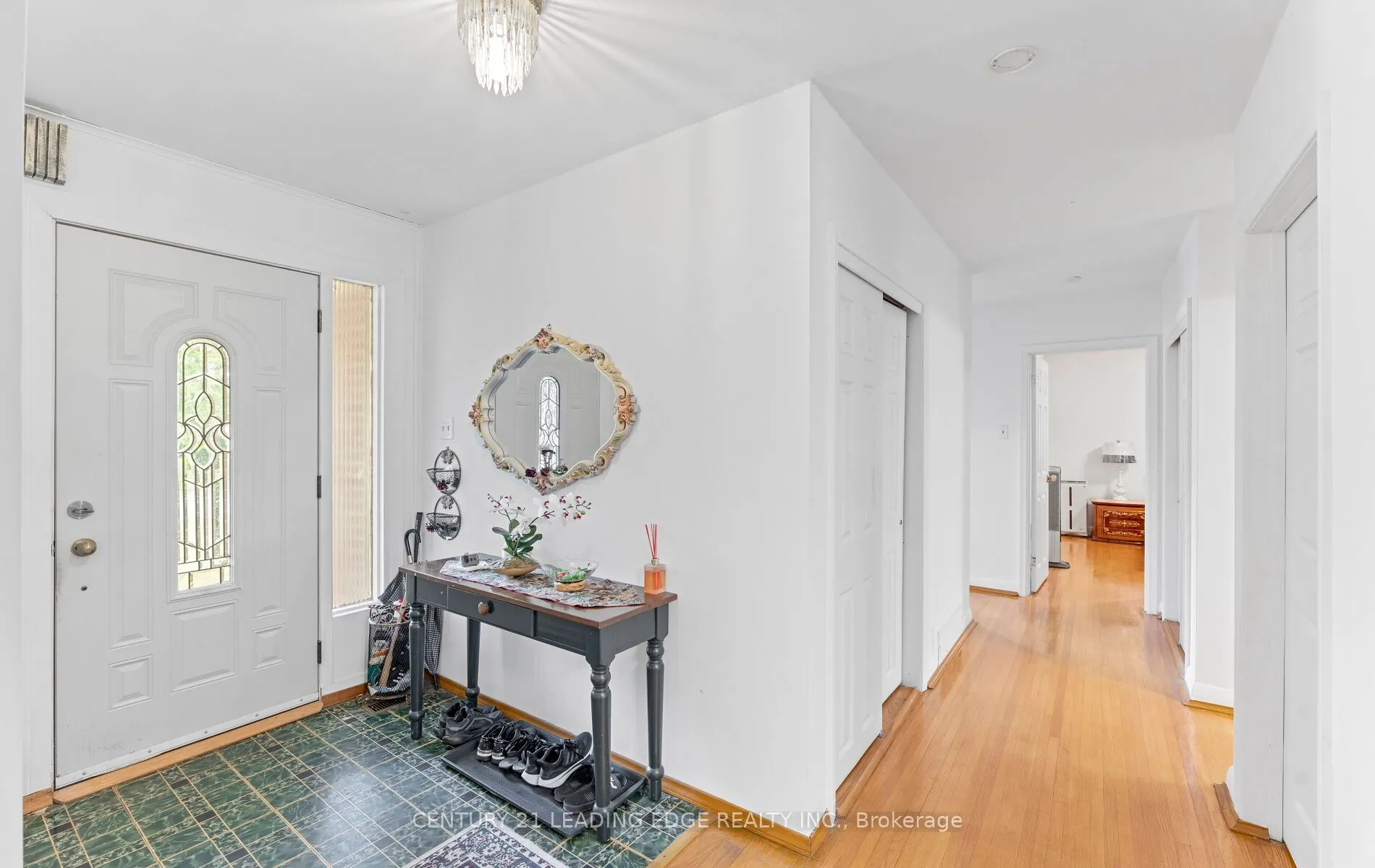 24 Burbank Drive