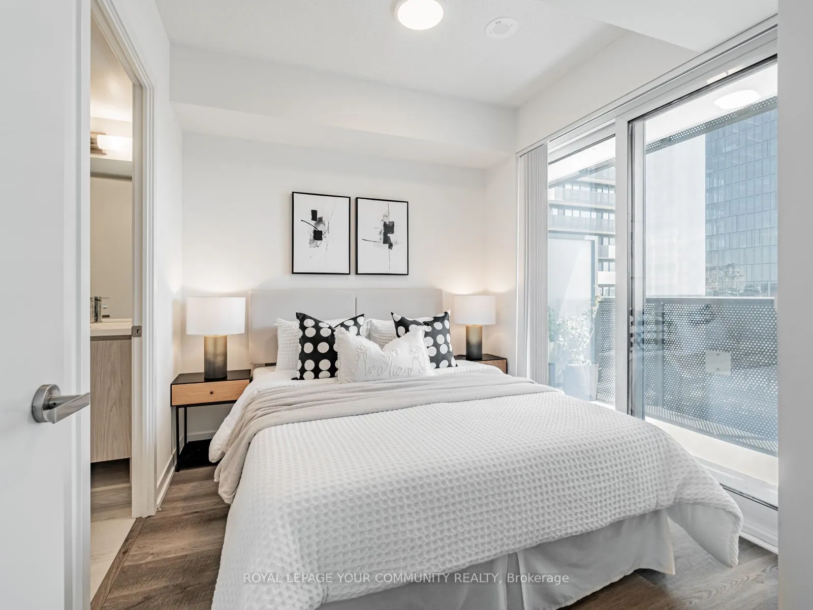 55 Cooper Street, #1611
