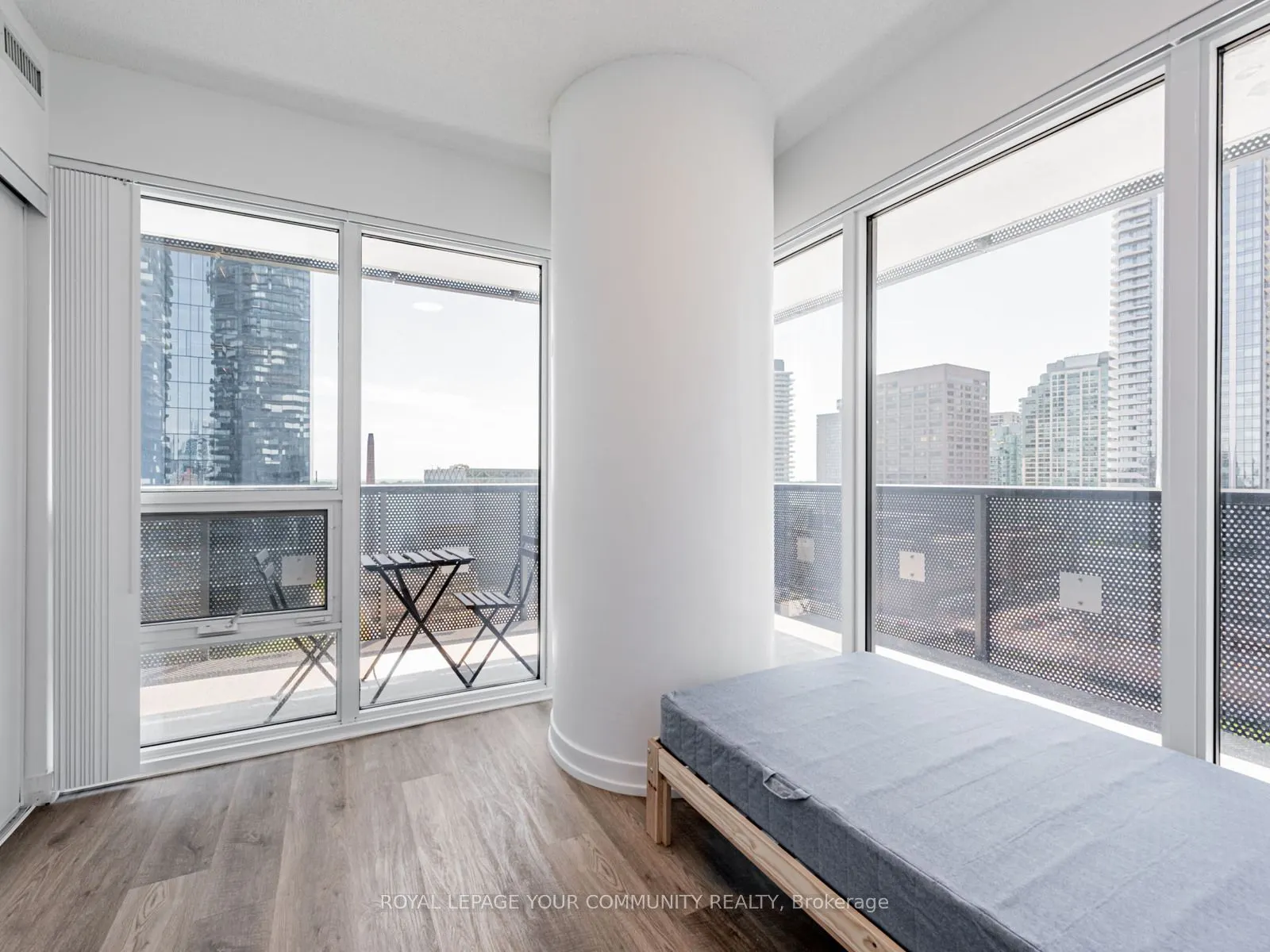 55 Cooper Street, #1611