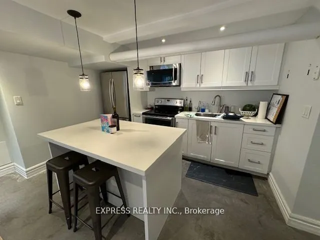 1136 Avenue Road, #B1