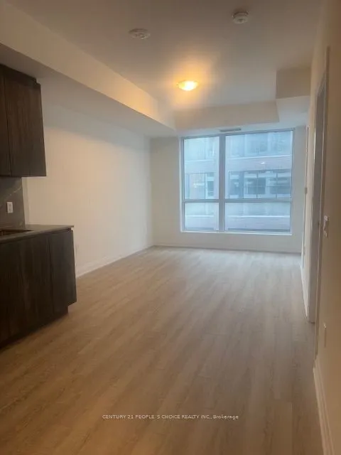 15 Richardson Street, #325