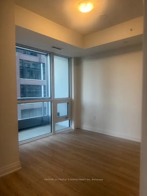 15 Richardson Street, #325