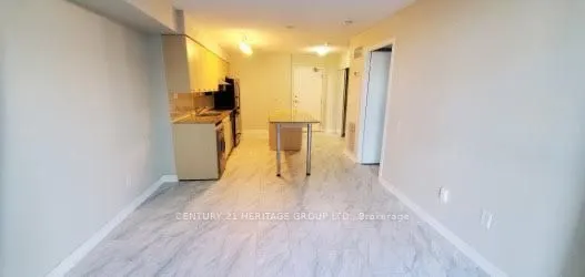 19 Singer Court, #515
