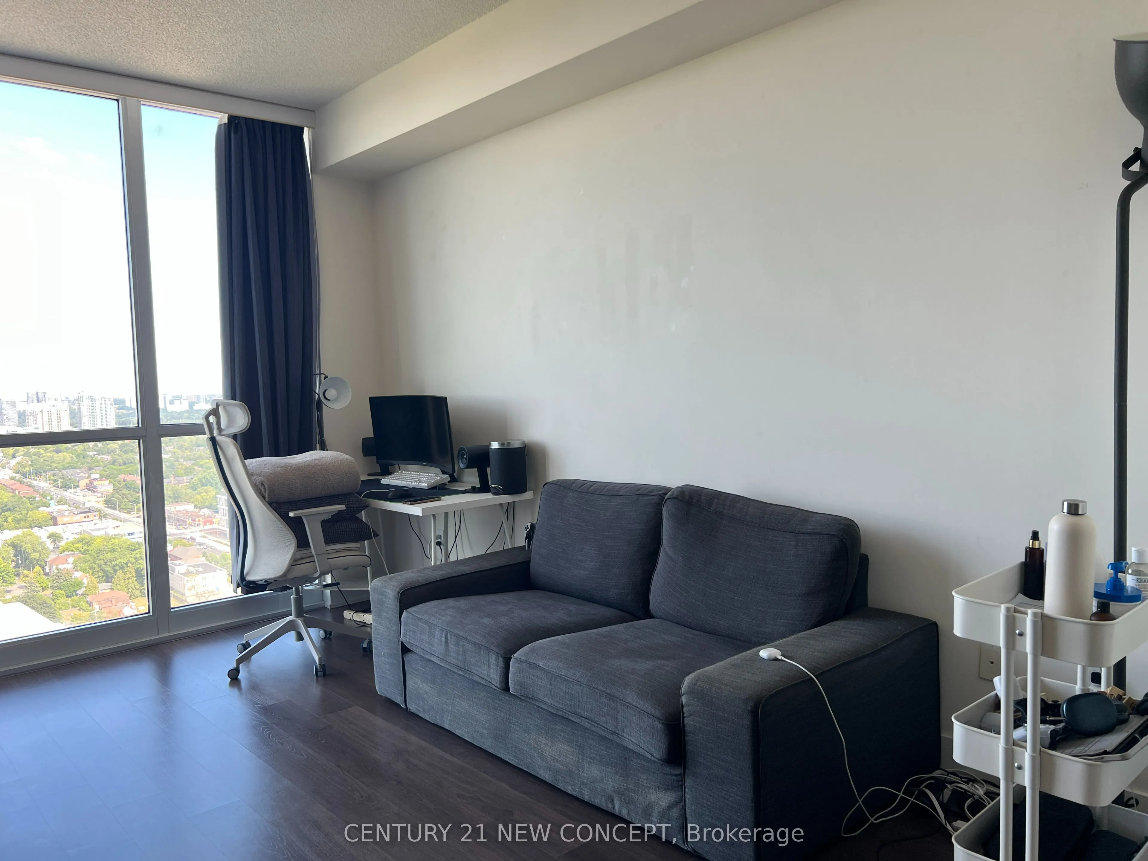 88 Sheppard Avenue E, #3201