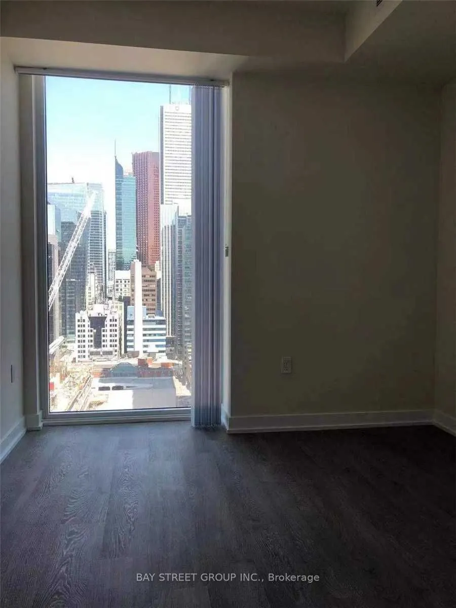 99 John Street, #2101