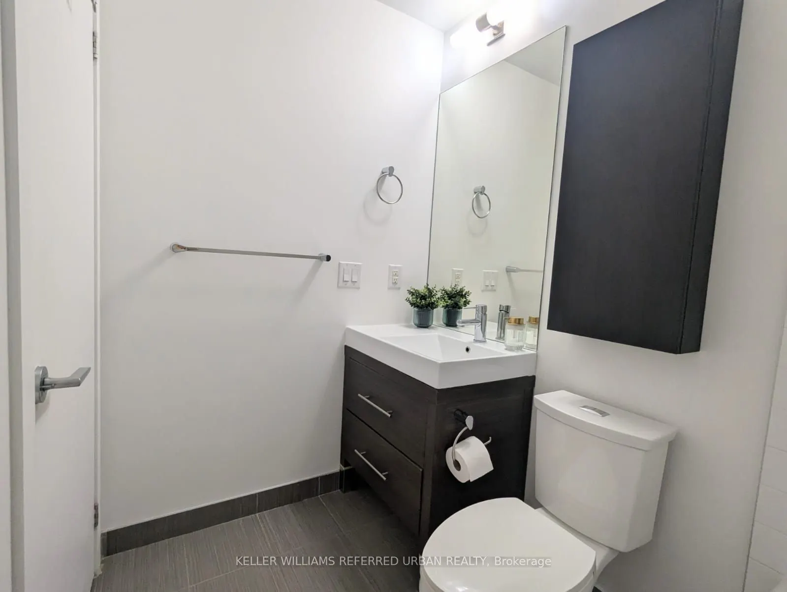70 Forest Manor Road, #1211