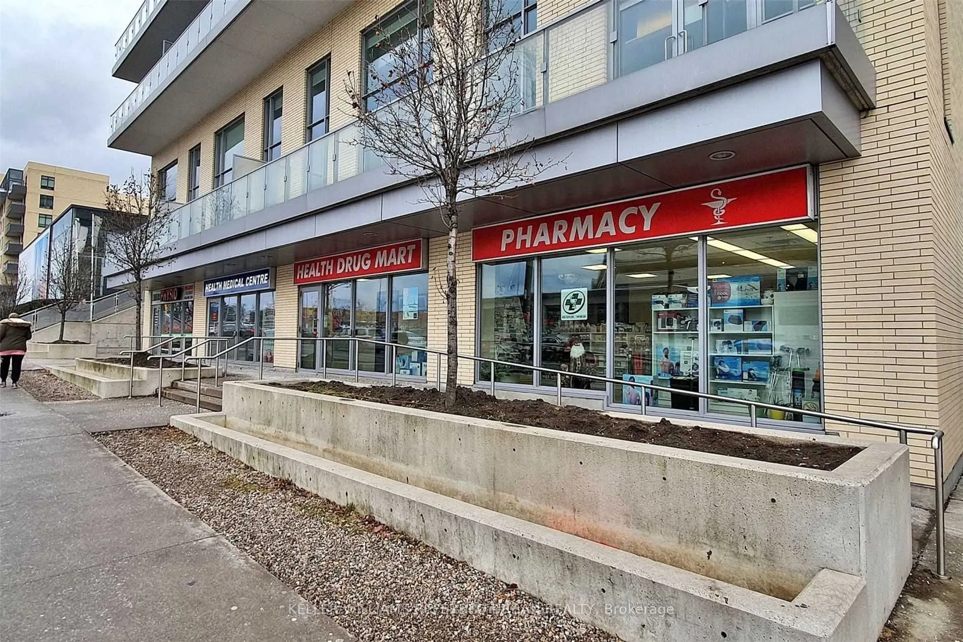 70 Forest Manor Road, #1211
