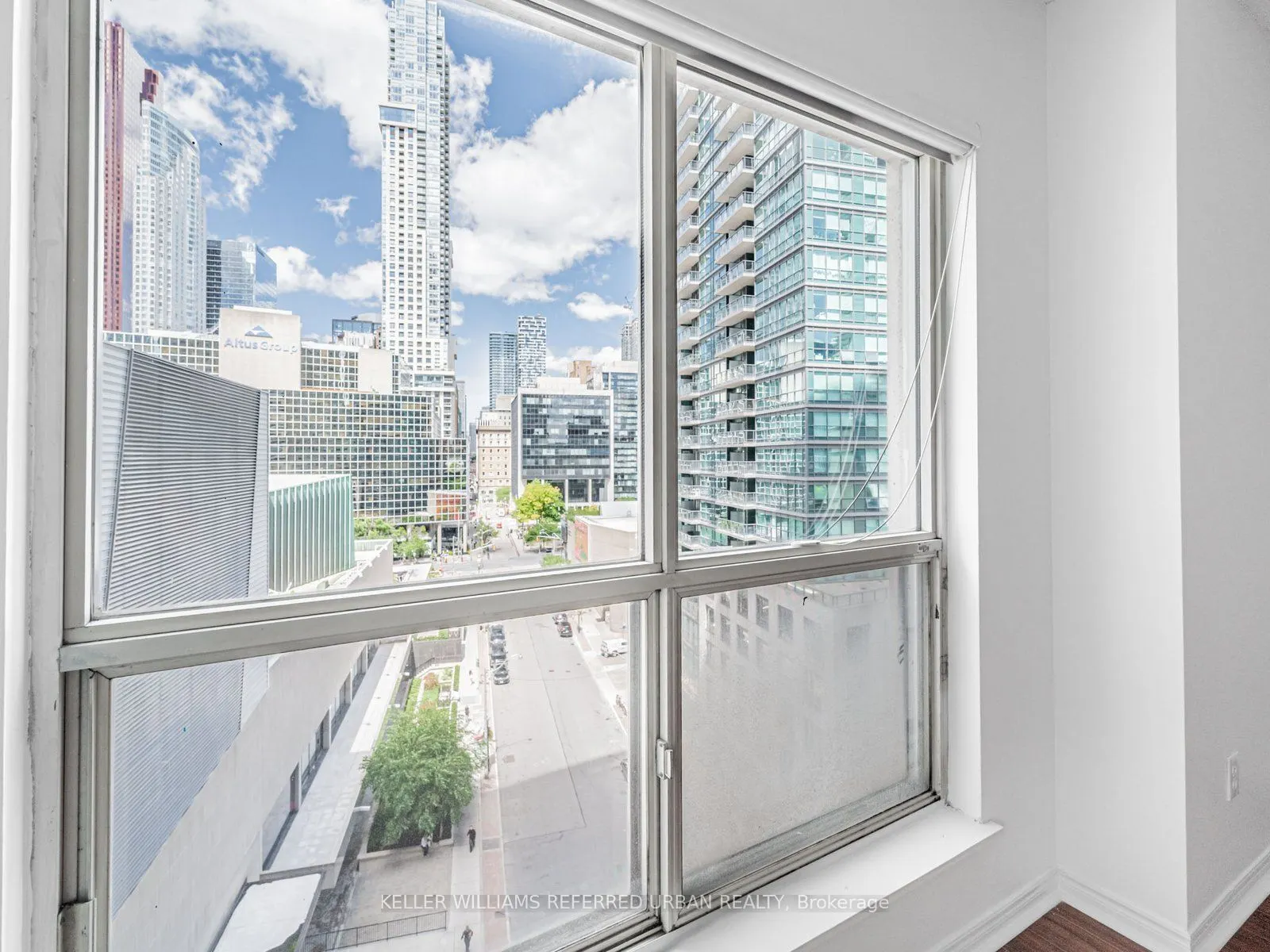 25 The Esplanade, #907