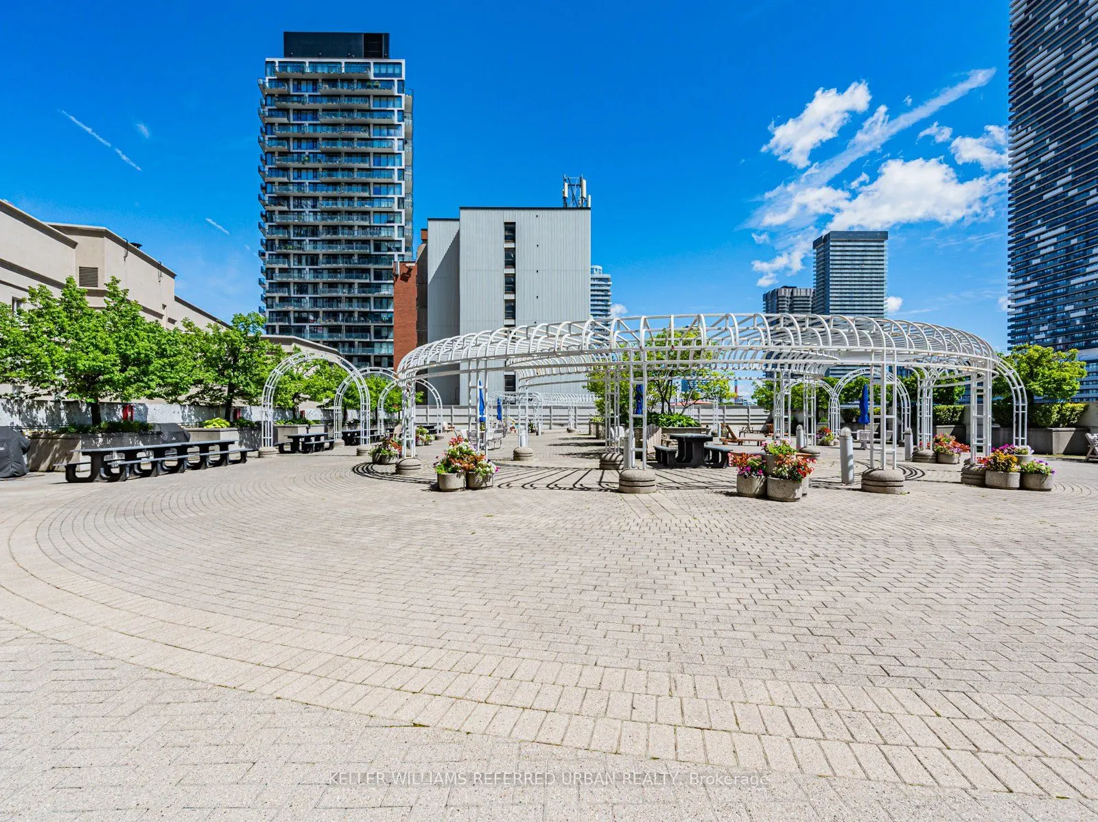 25 The Esplanade, #907