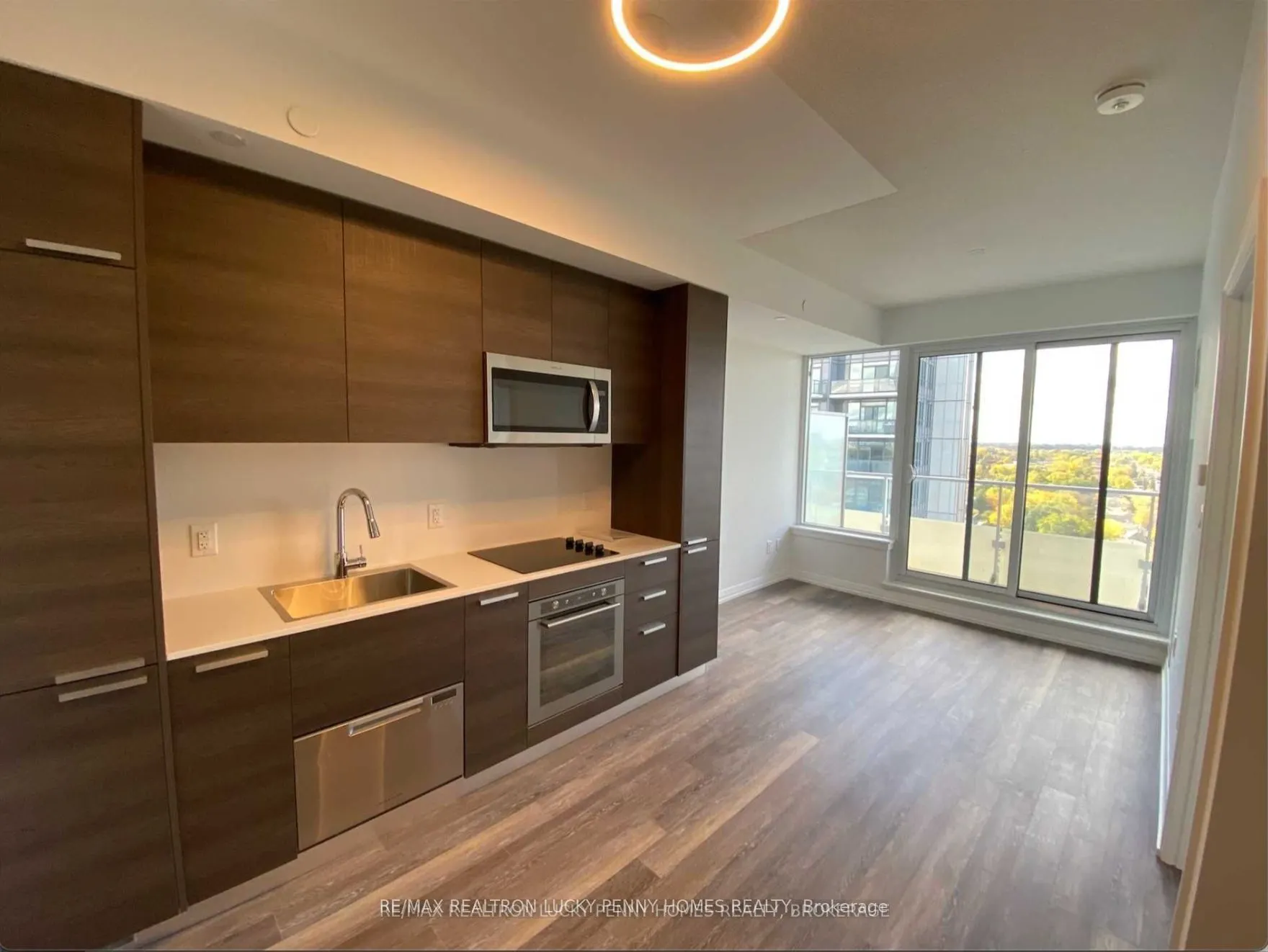 75 Canterbury Place, #2009