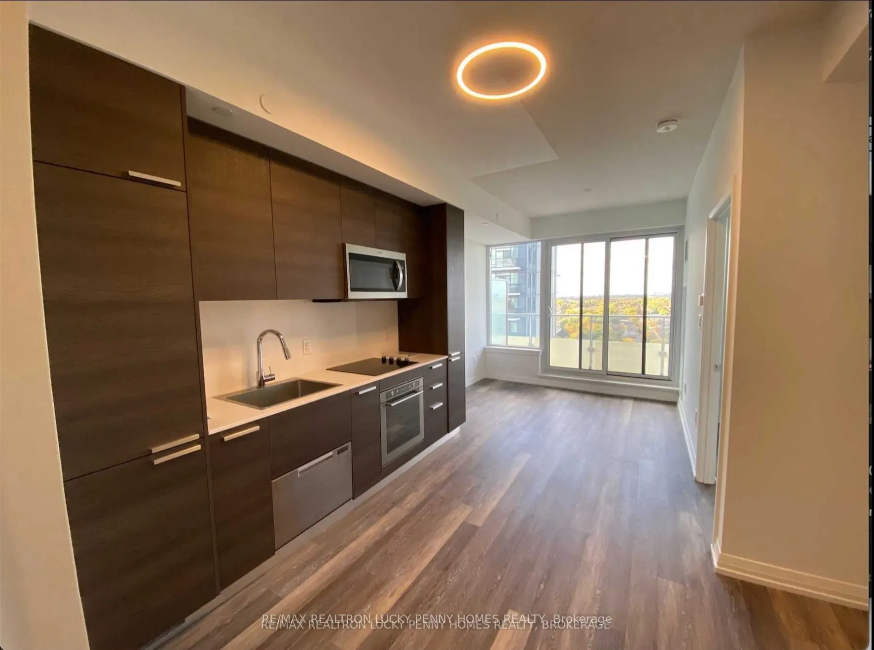 75 Canterbury Place, #2009