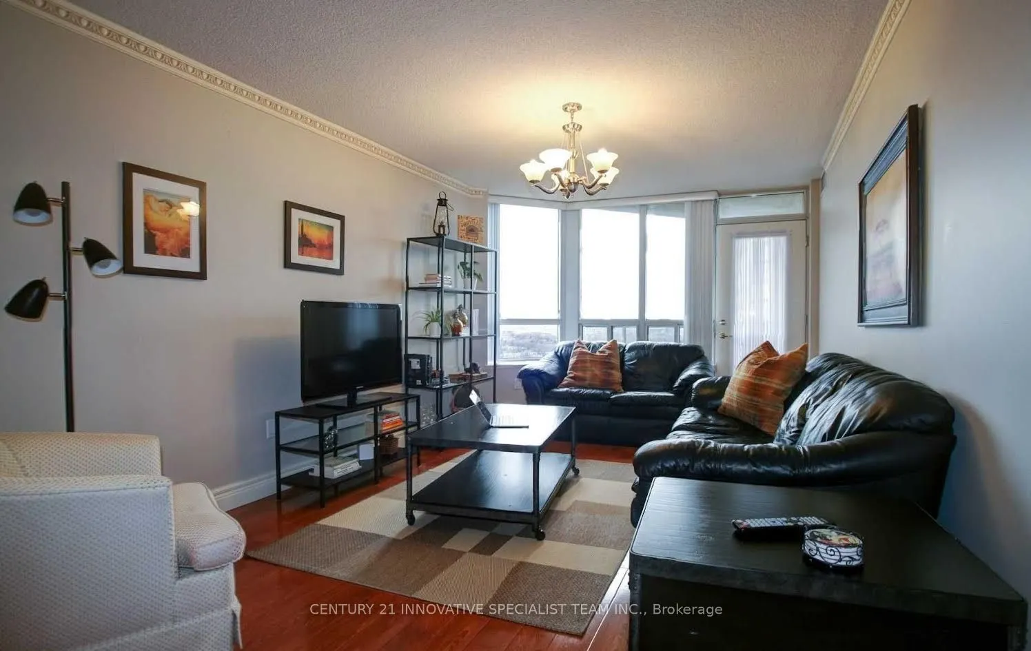 89 Skymark Drive, #2010