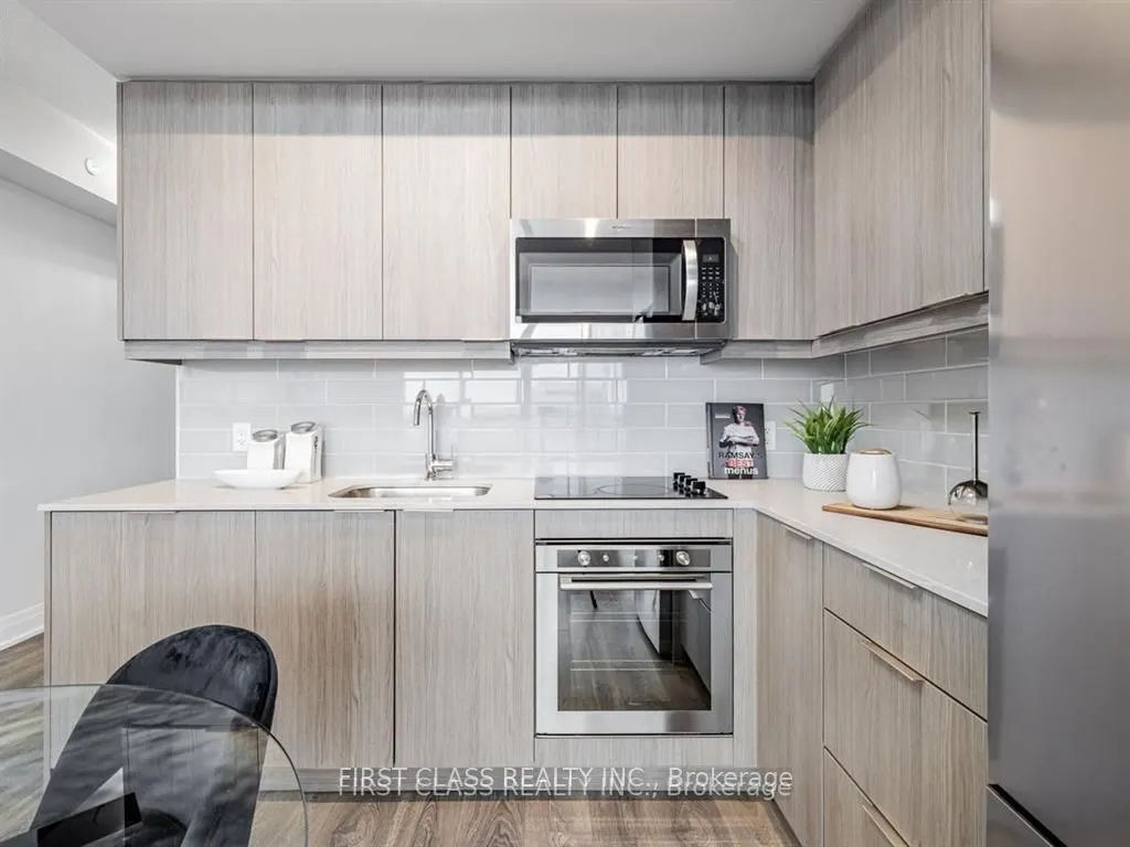 36 Forest Manor Road, #1003
