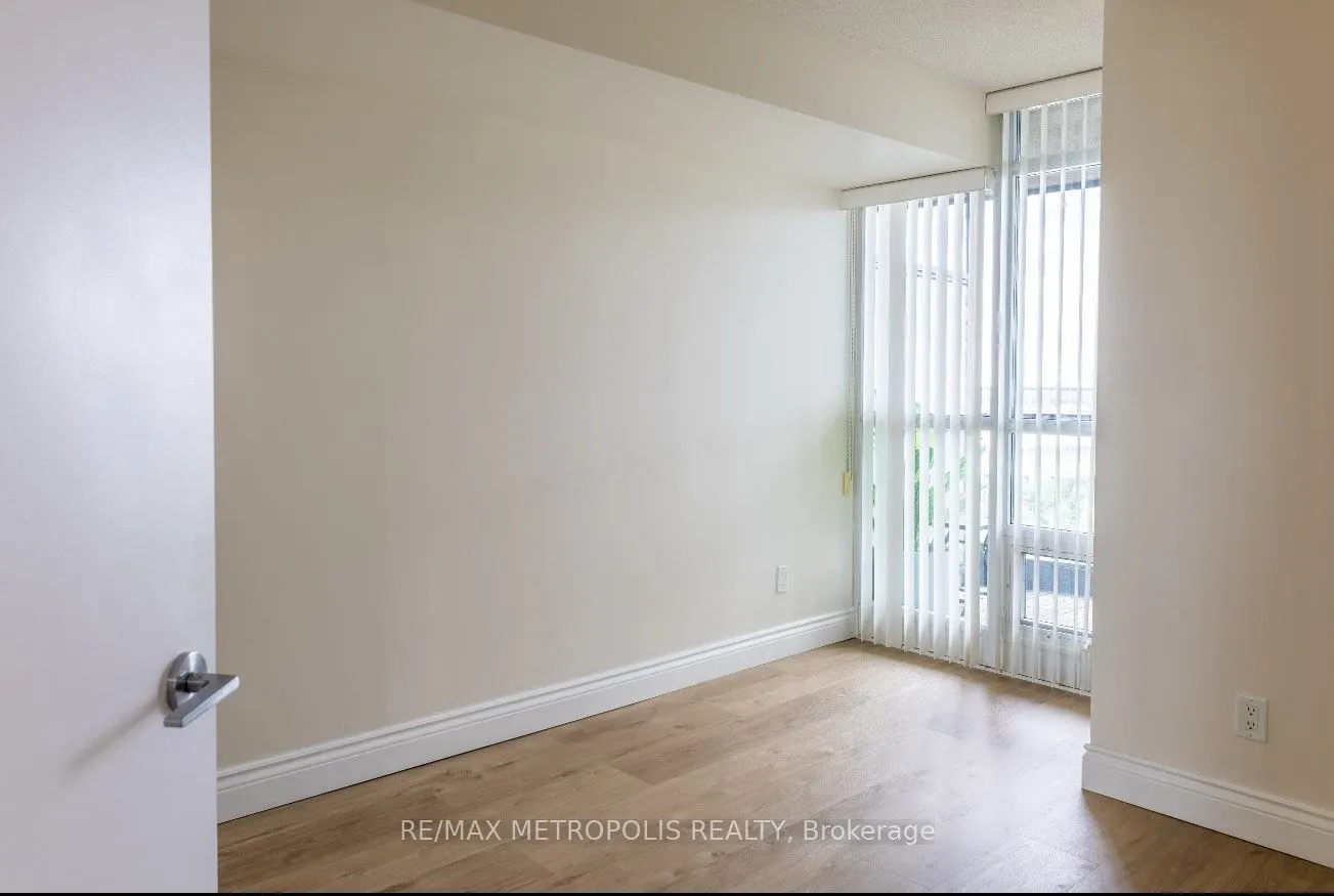 219 Fort York Boulevard, #1811