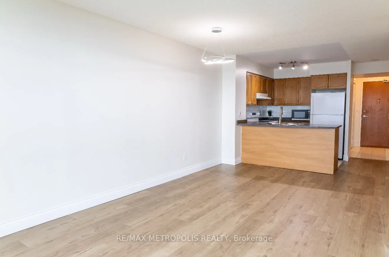 219 Fort York Boulevard, #1811