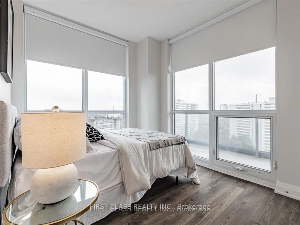 36 Forest Manor Road, #1003
