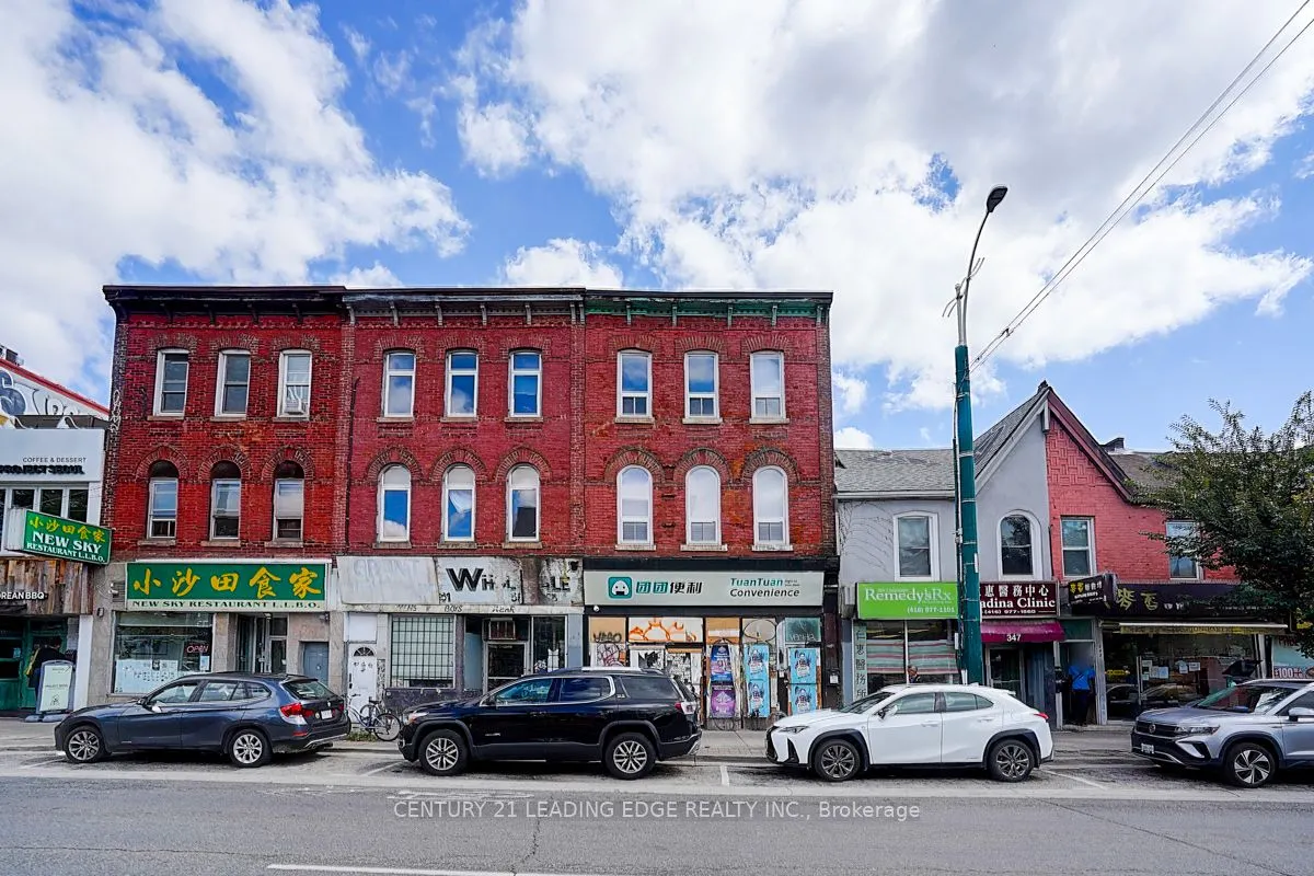 349 Spadina Avenue