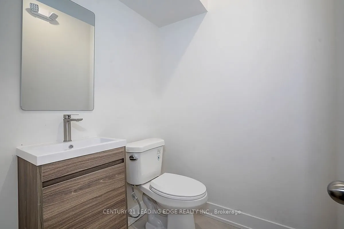349 Spadina Avenue