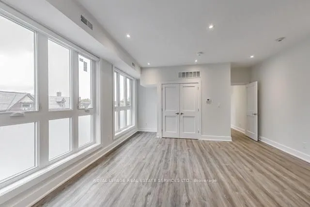 235 Davenport Road, #D