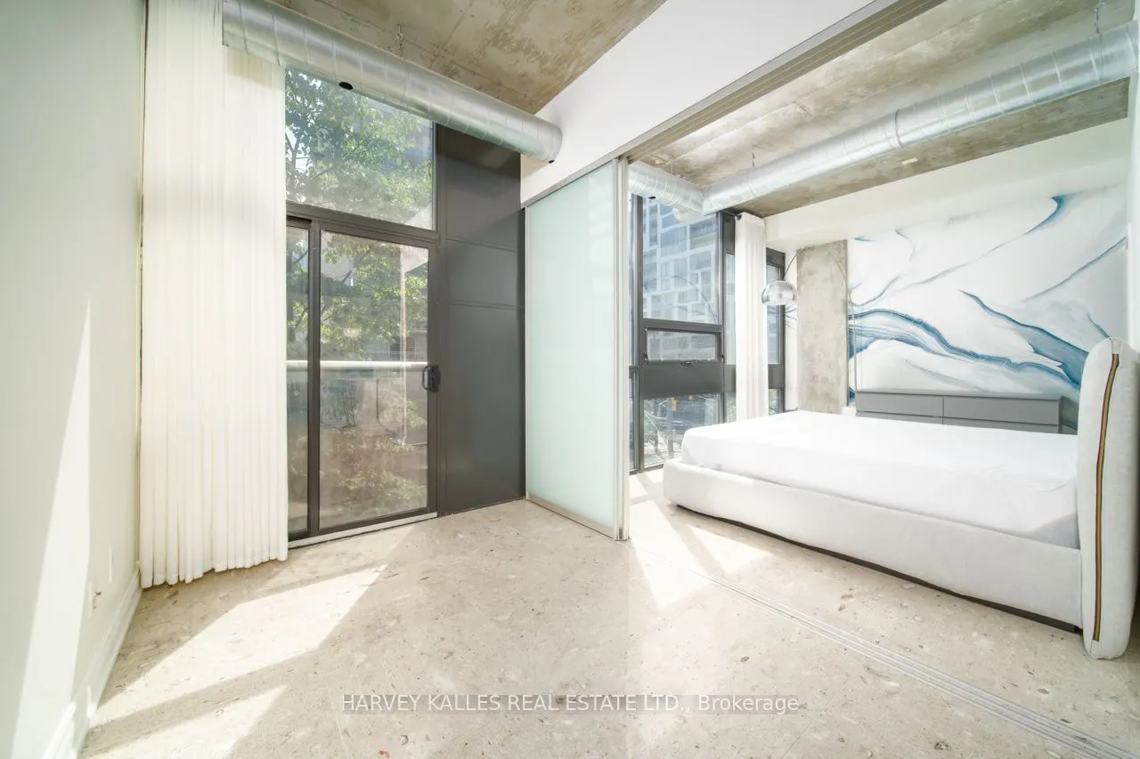 60 Bathurst Street, #308