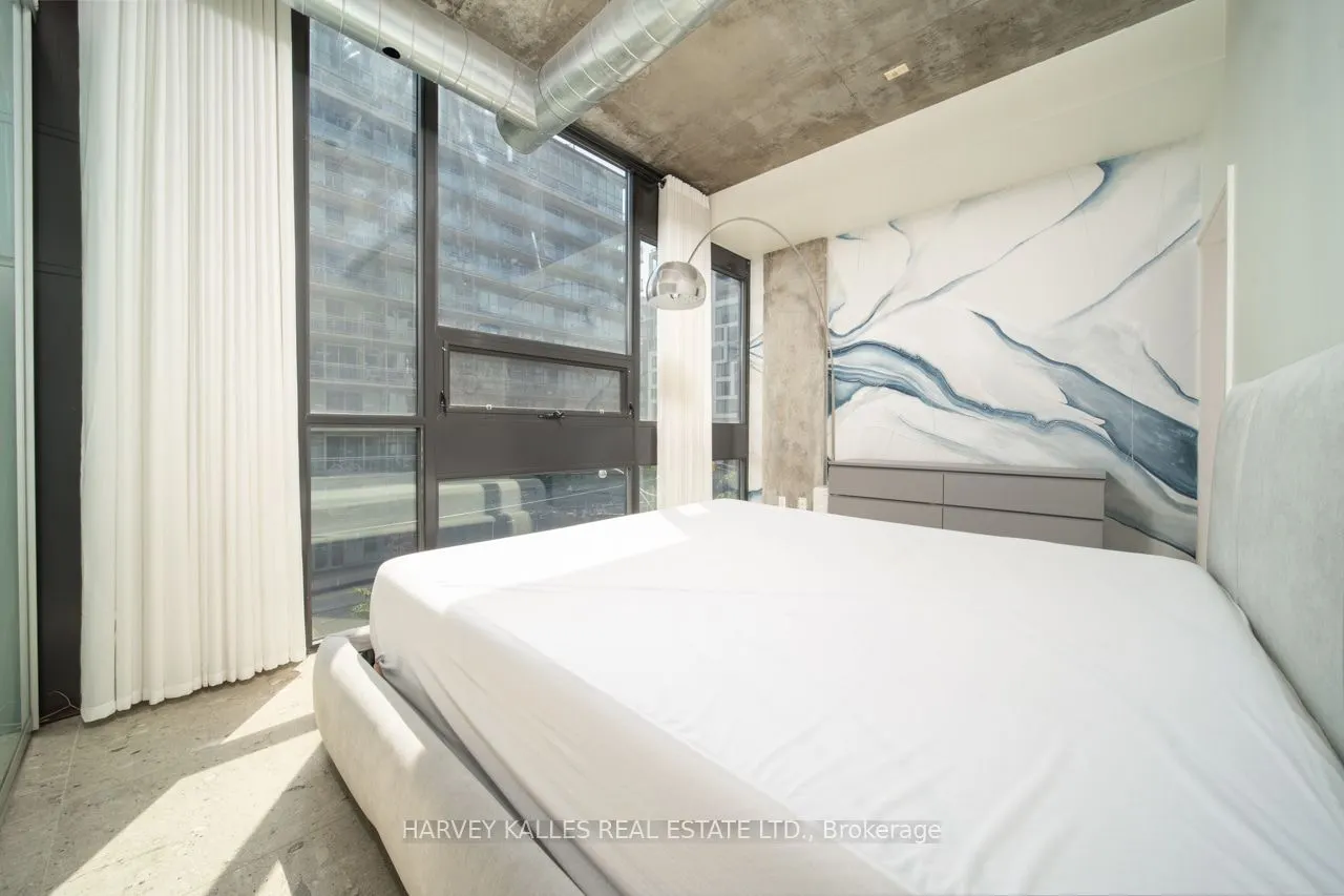 60 Bathurst Street, #308