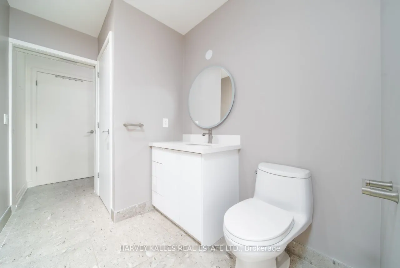 60 Bathurst Street, #308