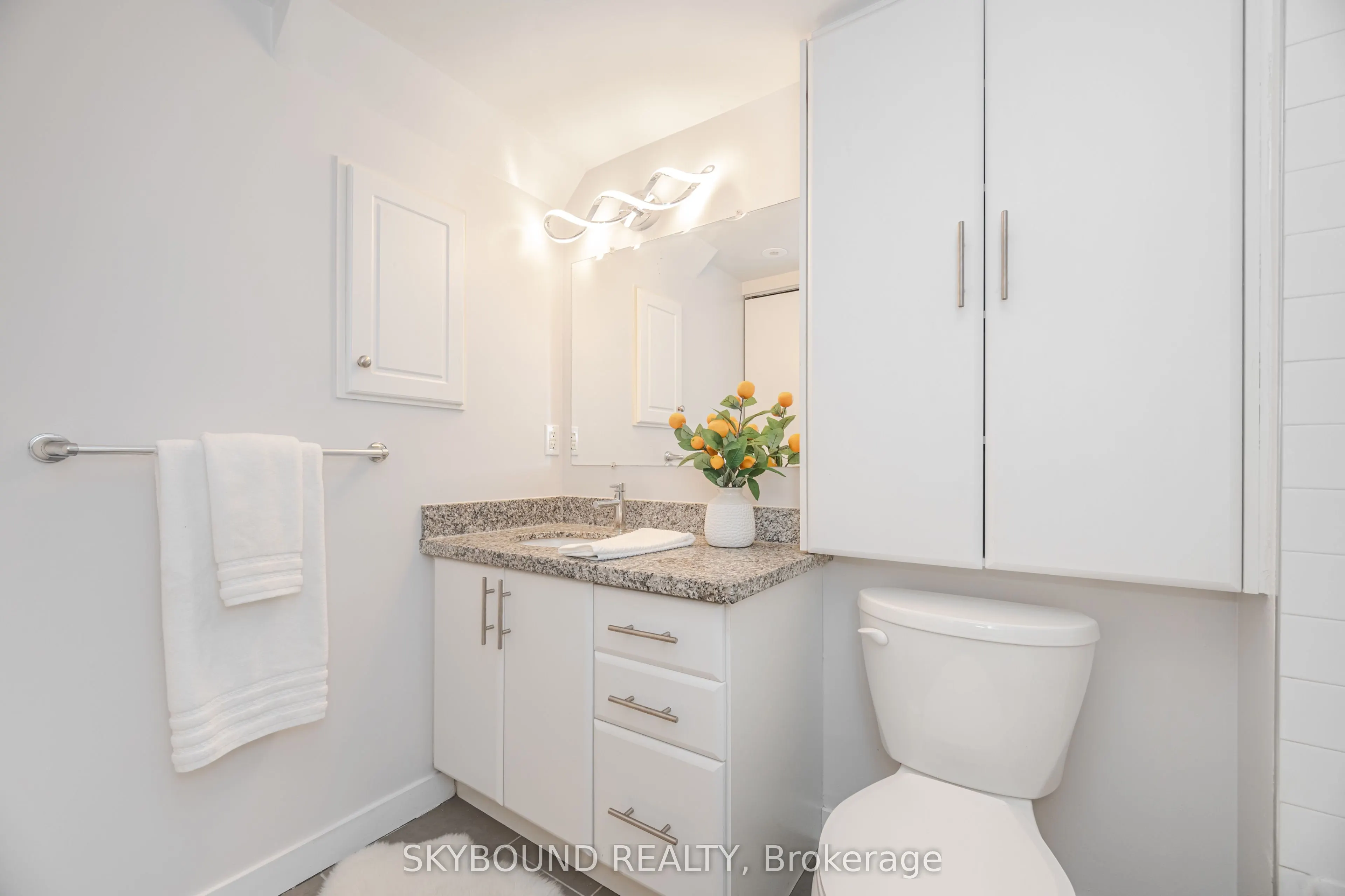 21 Pirandello Street, #TH1223