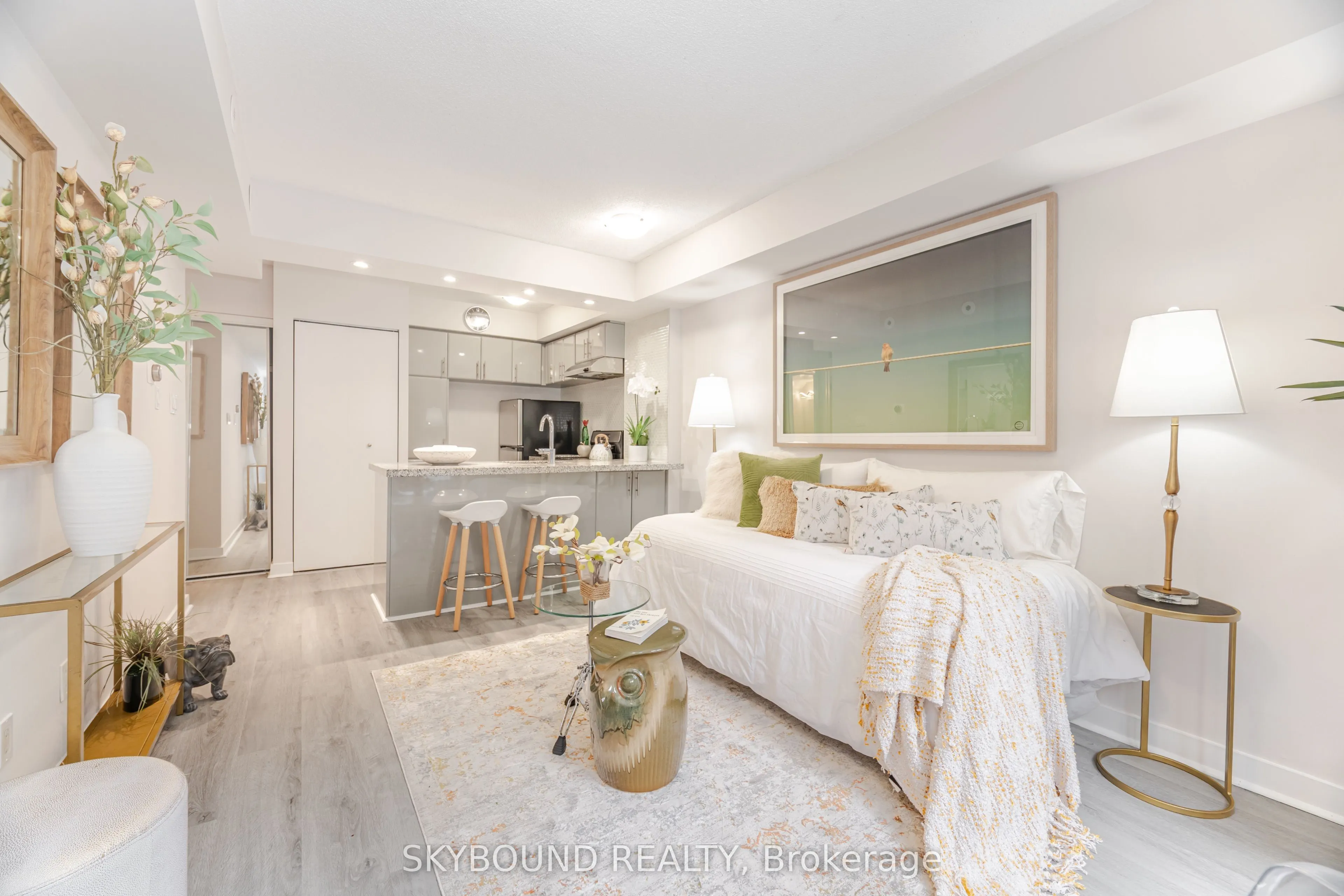 21 Pirandello Street, #TH1223