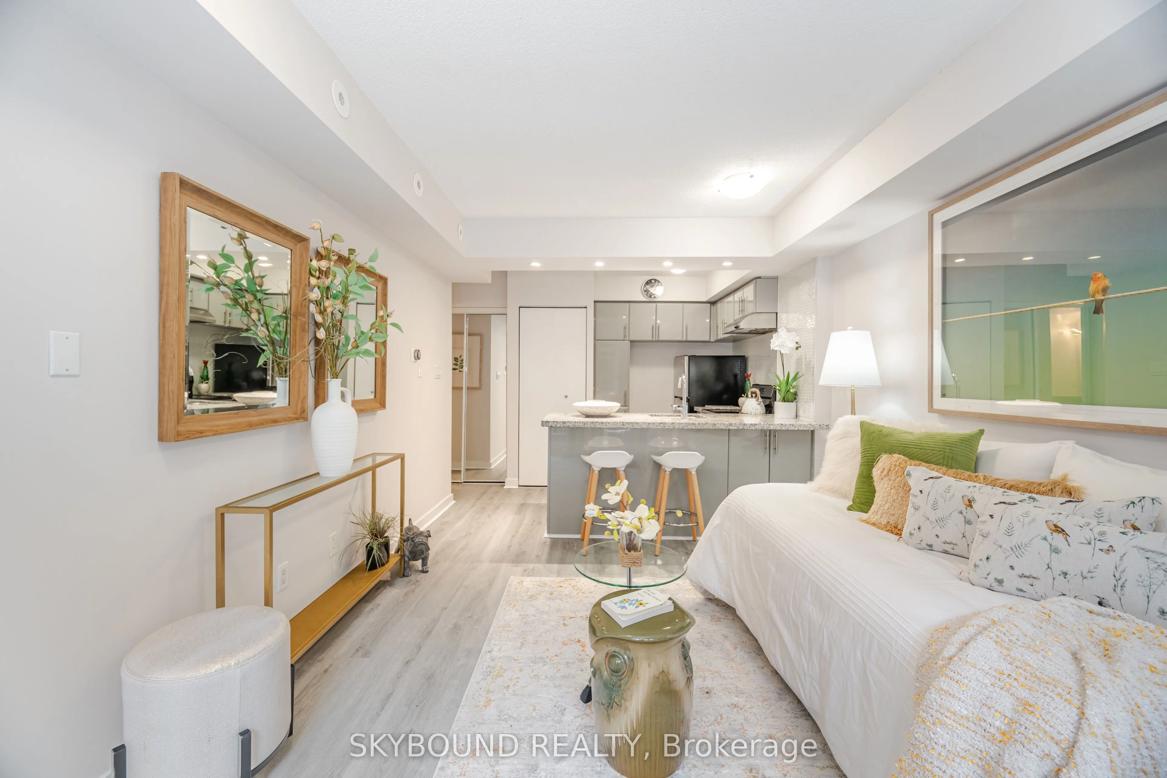 21 Pirandello Street, #TH1223