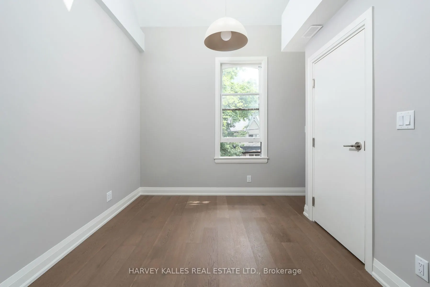 24 Sullivan Street, #2