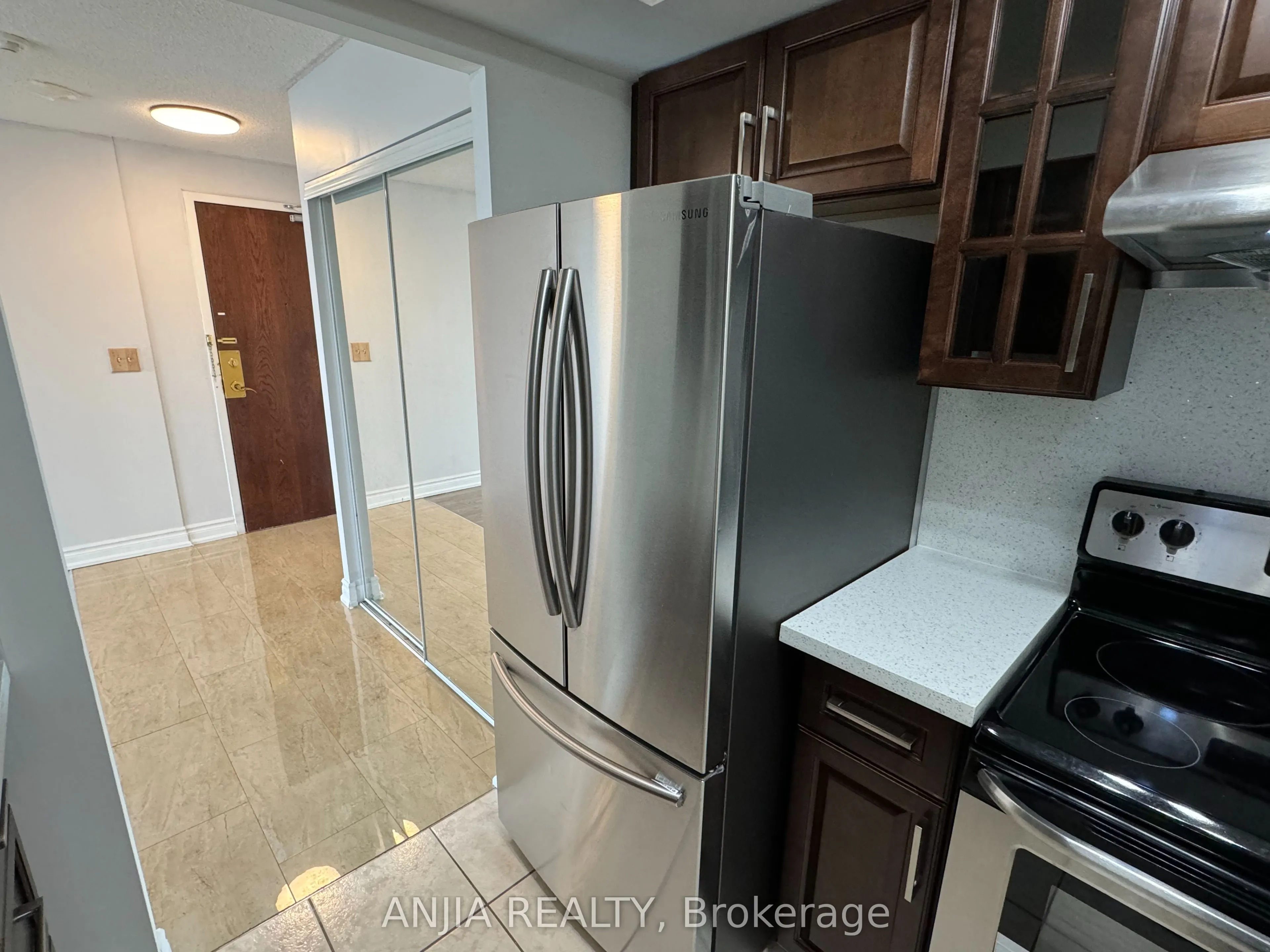 3 Pemberton Avenue, #2001