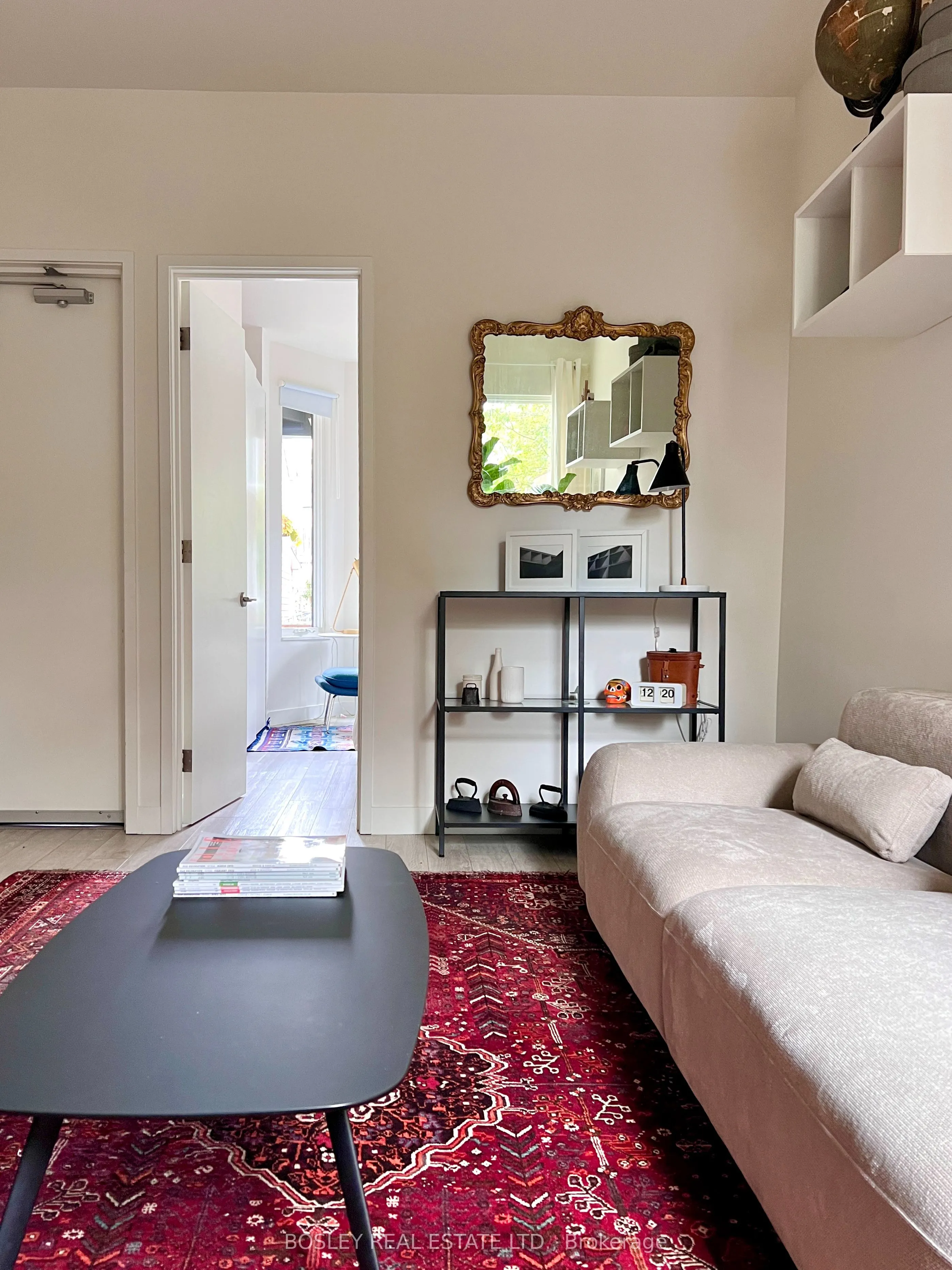 41 Henderson Avenue, #Main Floor