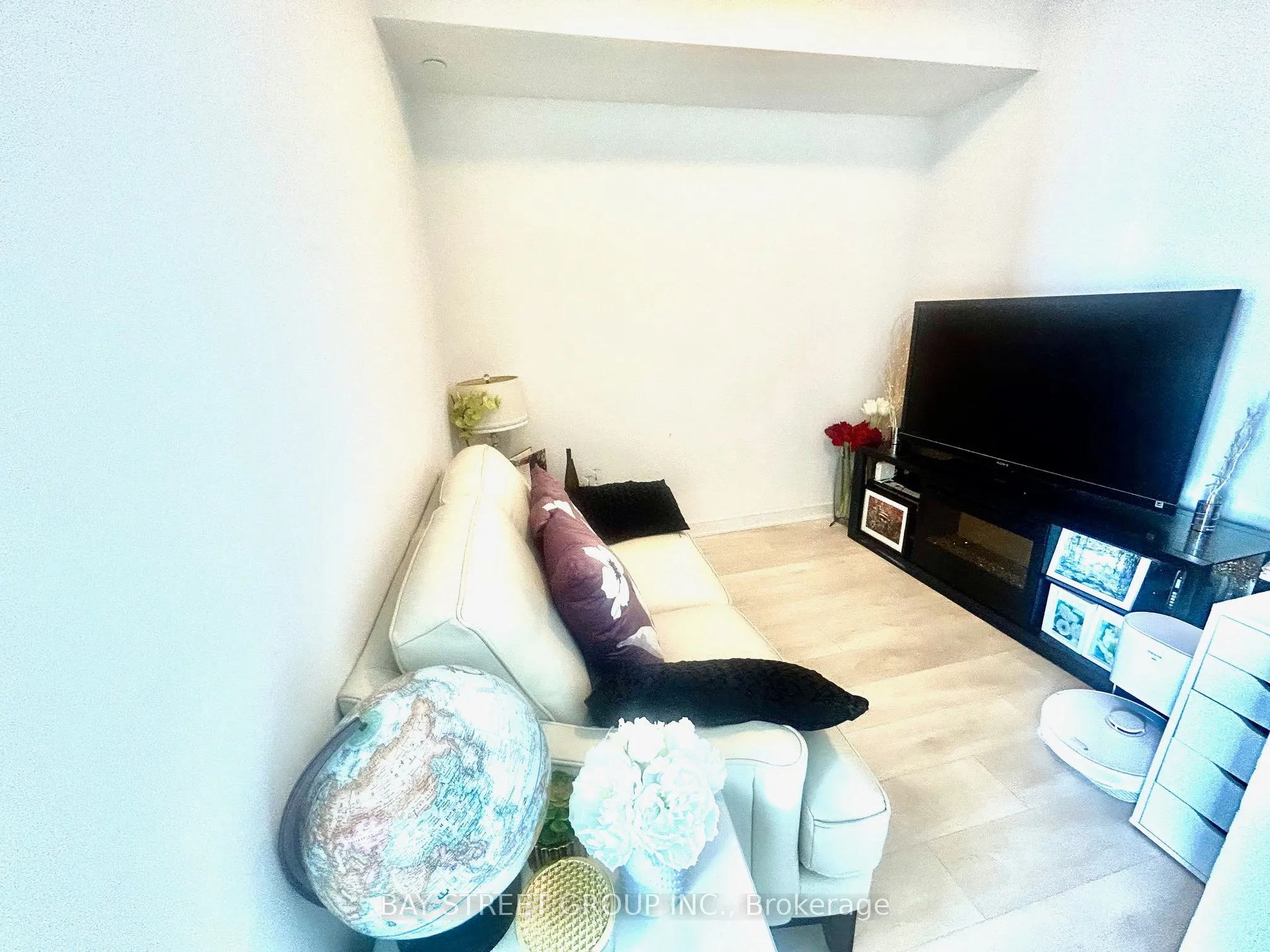 35 Rolling Mills Road, #N1209