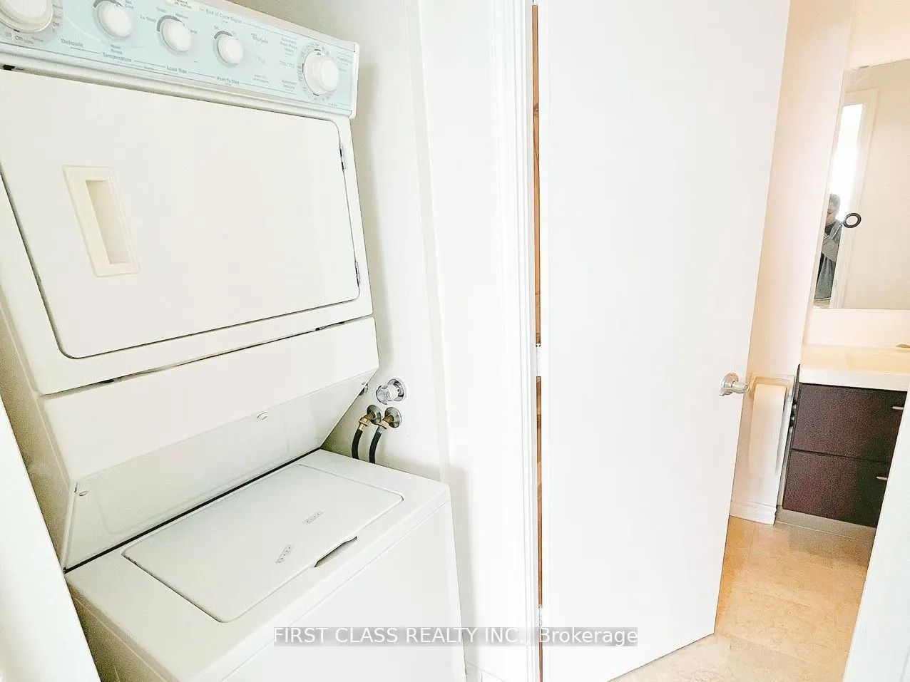 60 Byng Avenue, #1007