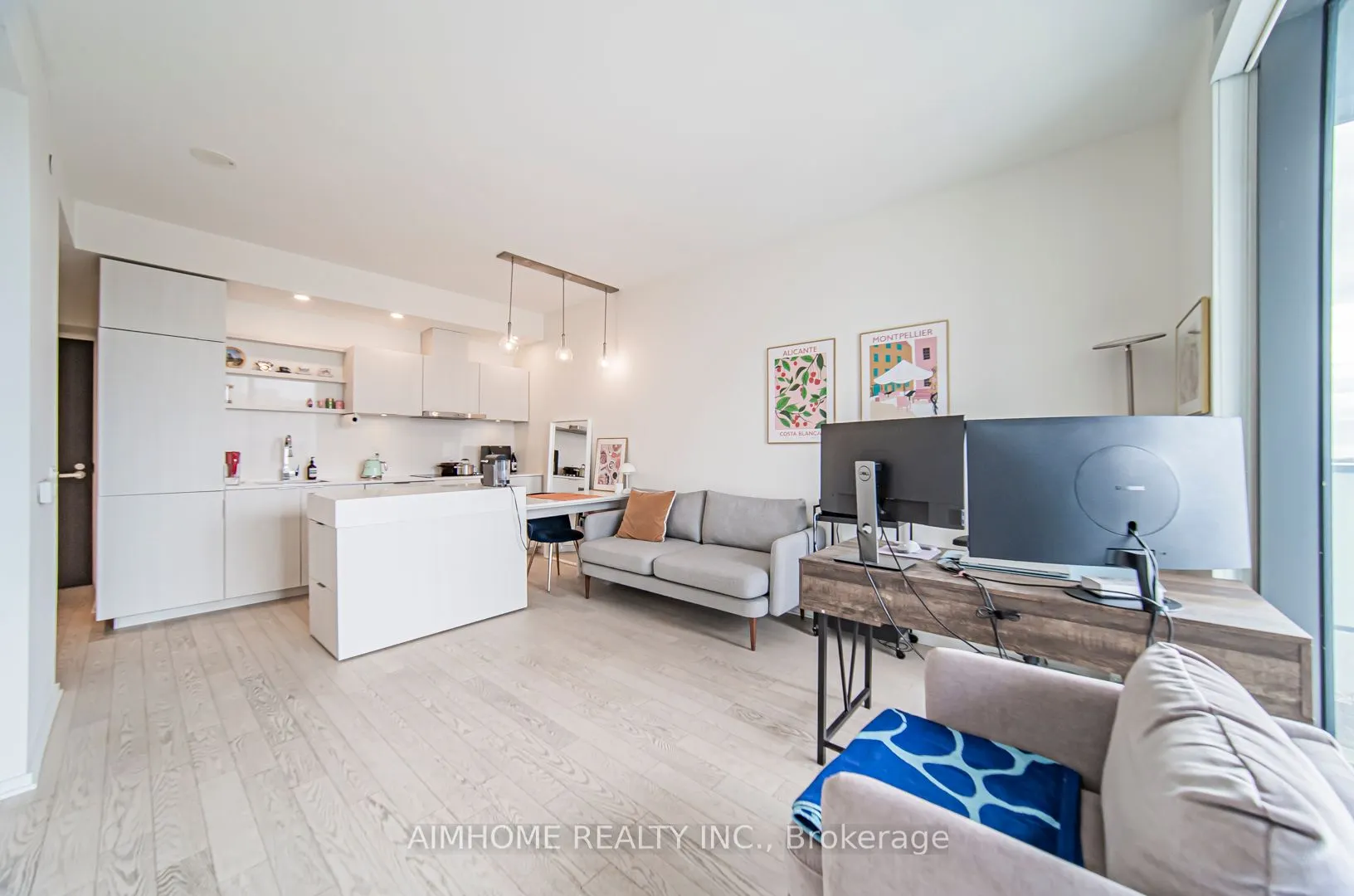 16 Bonnycastle Street, #1210