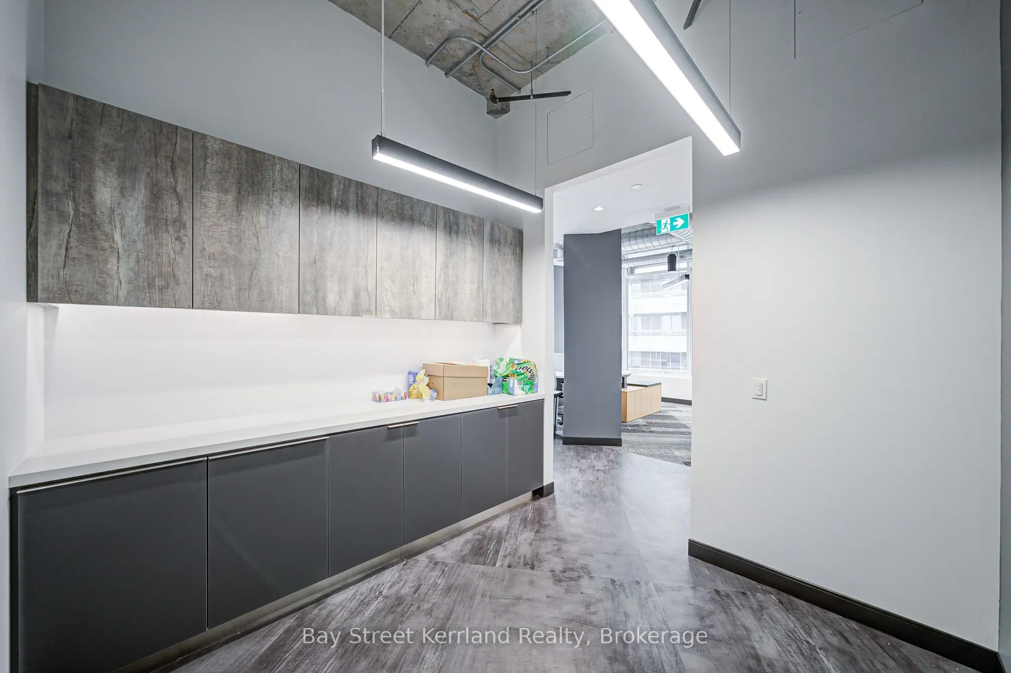 130 Queens Quay E, #500
