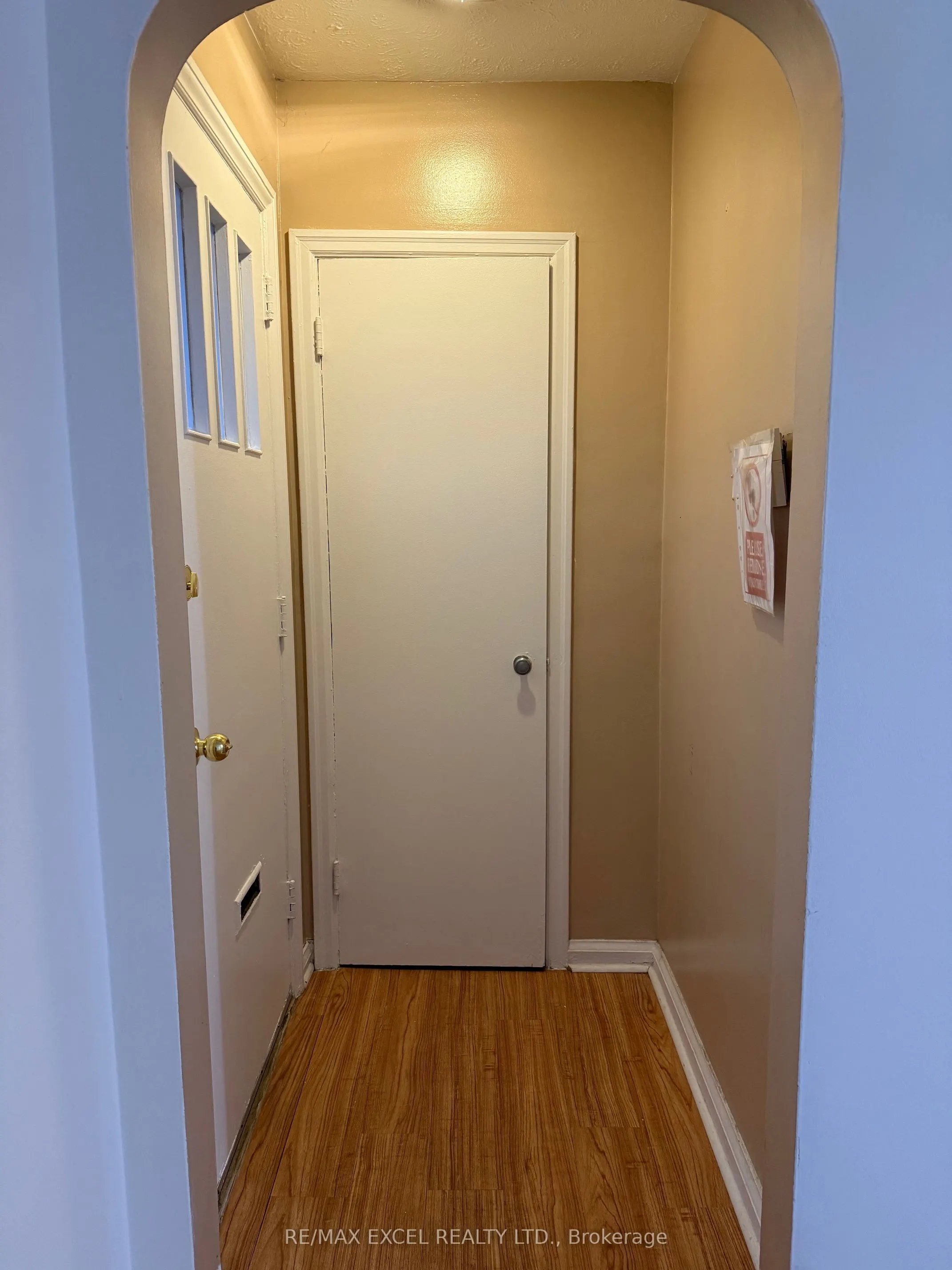 83 Finch Avenue W
