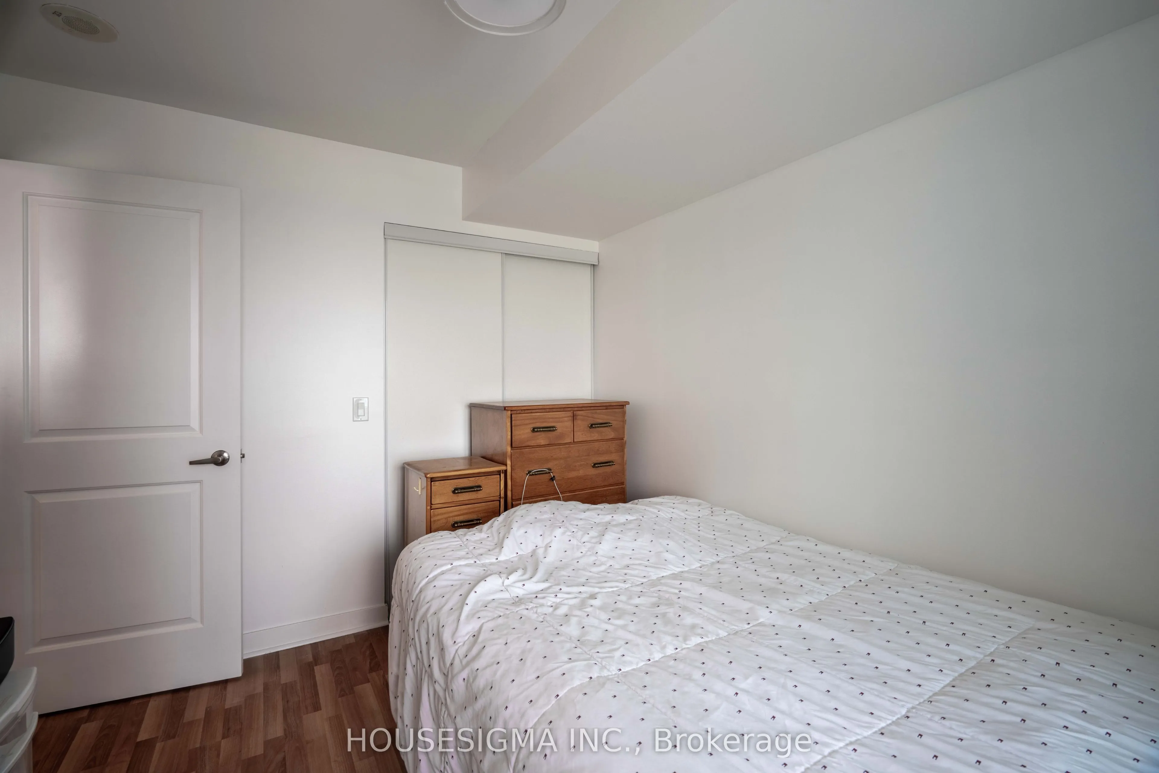 50 Lynn Williams Street, #1805