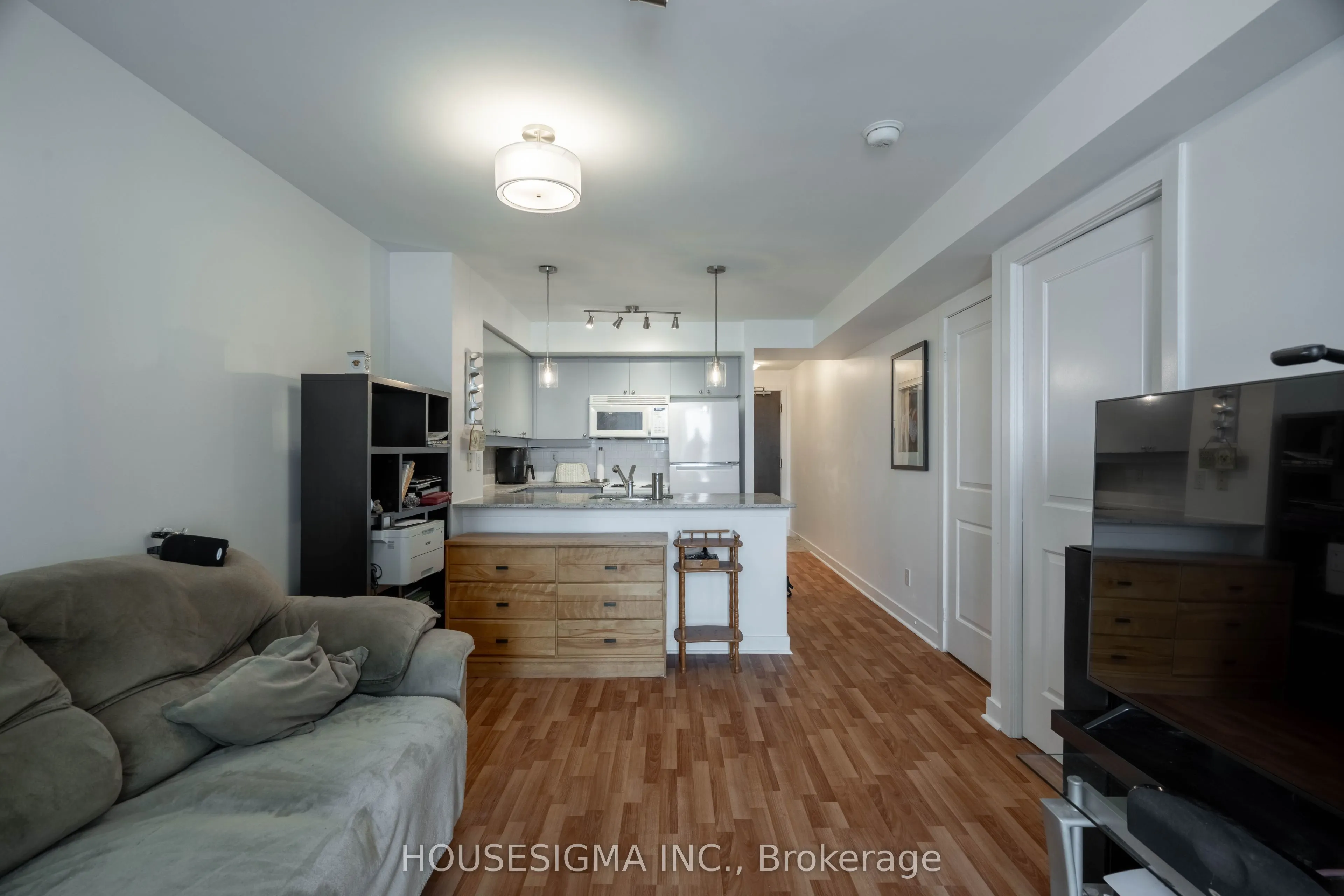 50 Lynn Williams Street, #1805
